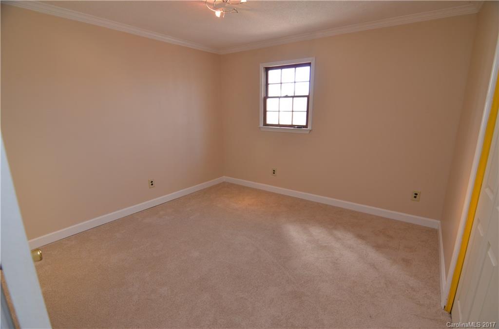 Lakewood Gardens - Residential