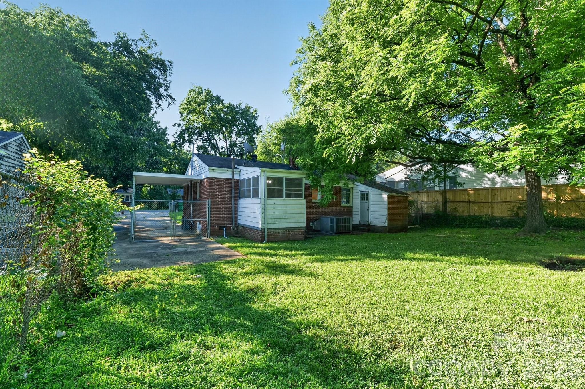 2505 Druid Hills Way