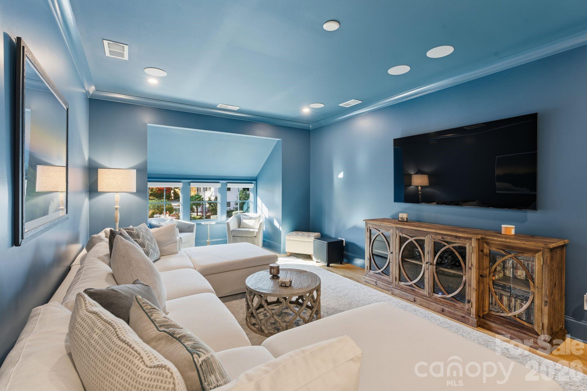 Myers Park - Residential