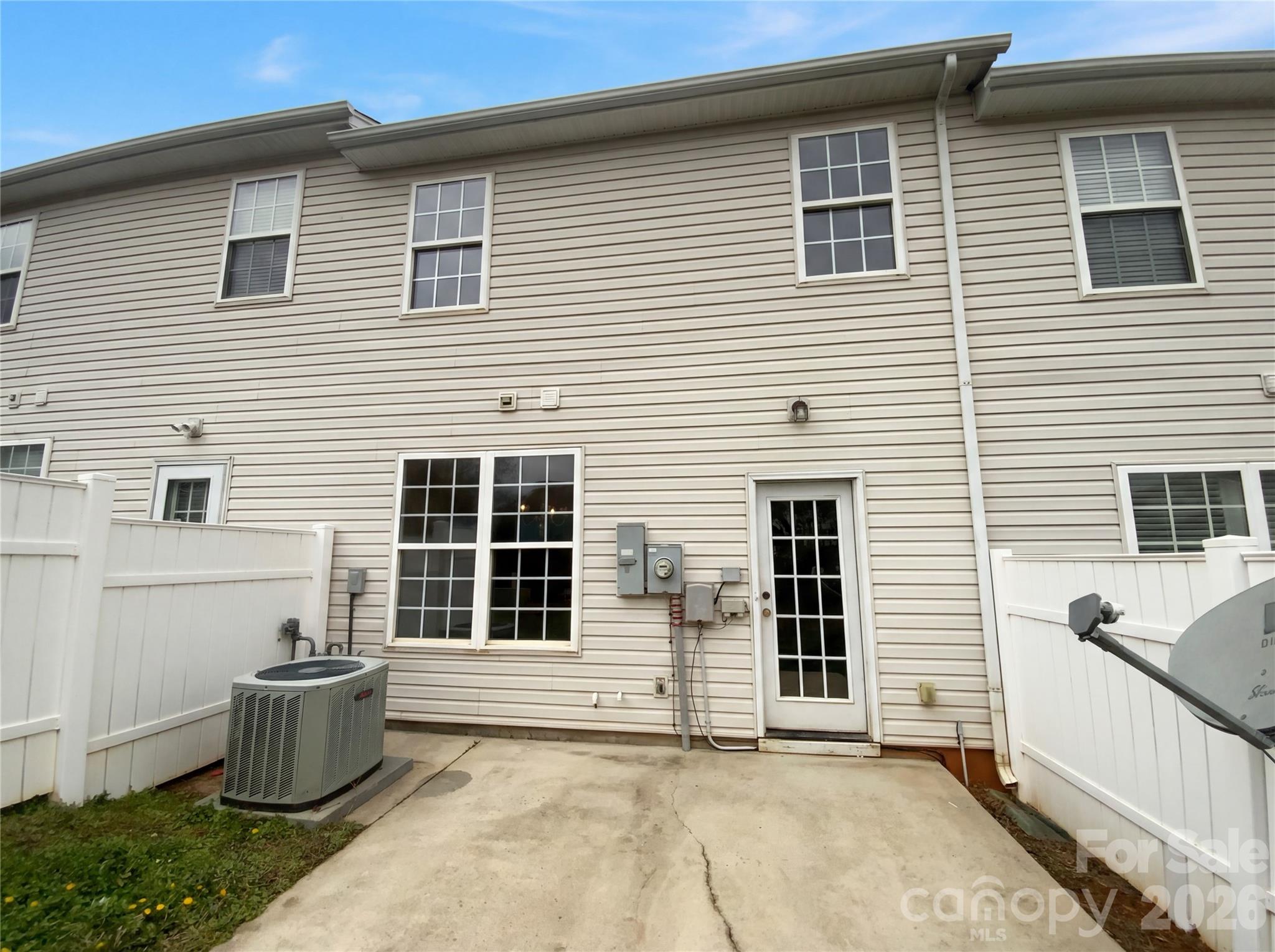 5220 Glenlea Walk Lane