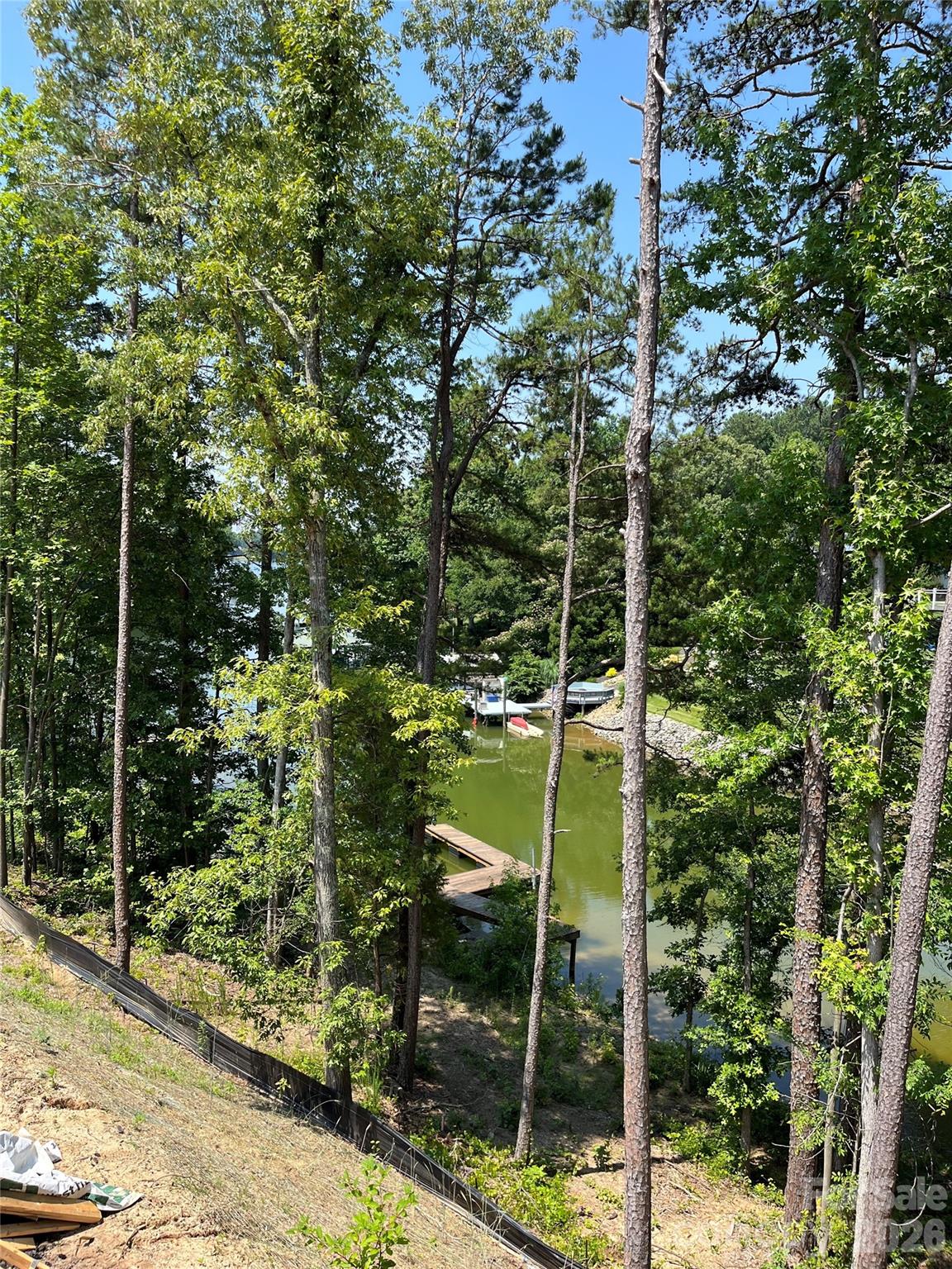 Beacon Pointe - Land