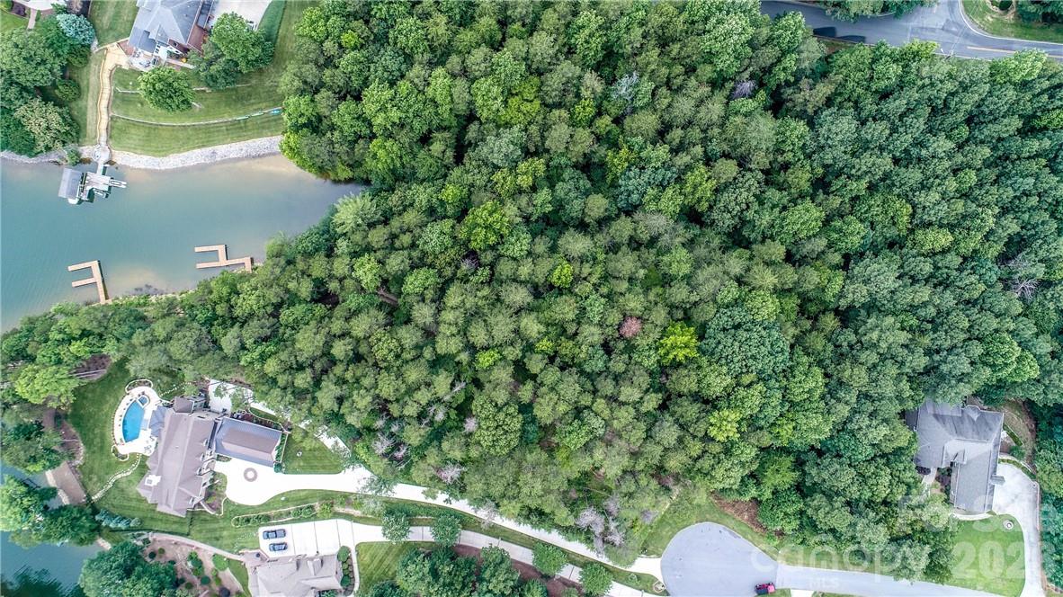 Beacon Pointe - Land