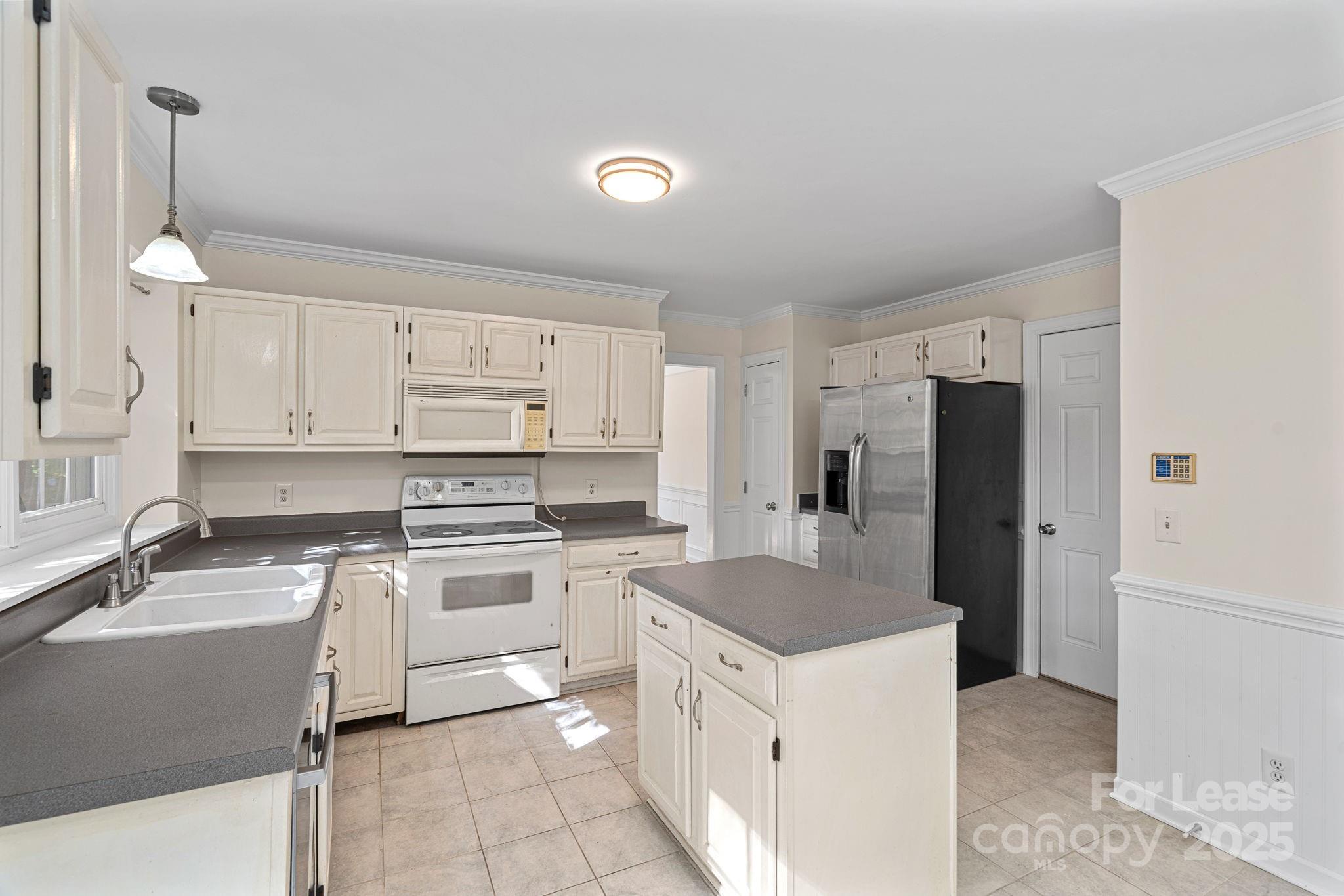 Chestnut - Residential Lease