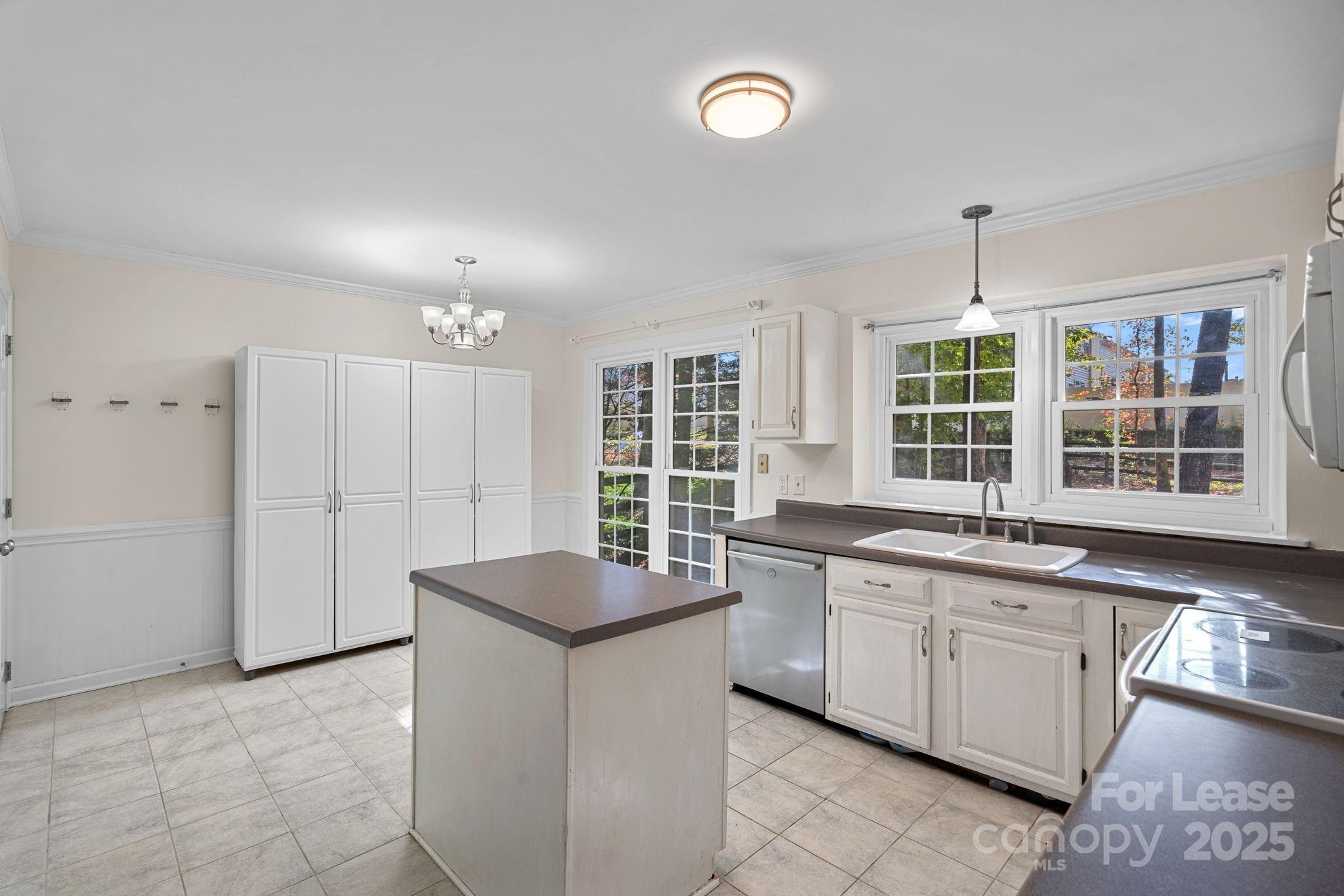Chestnut - Residential Lease