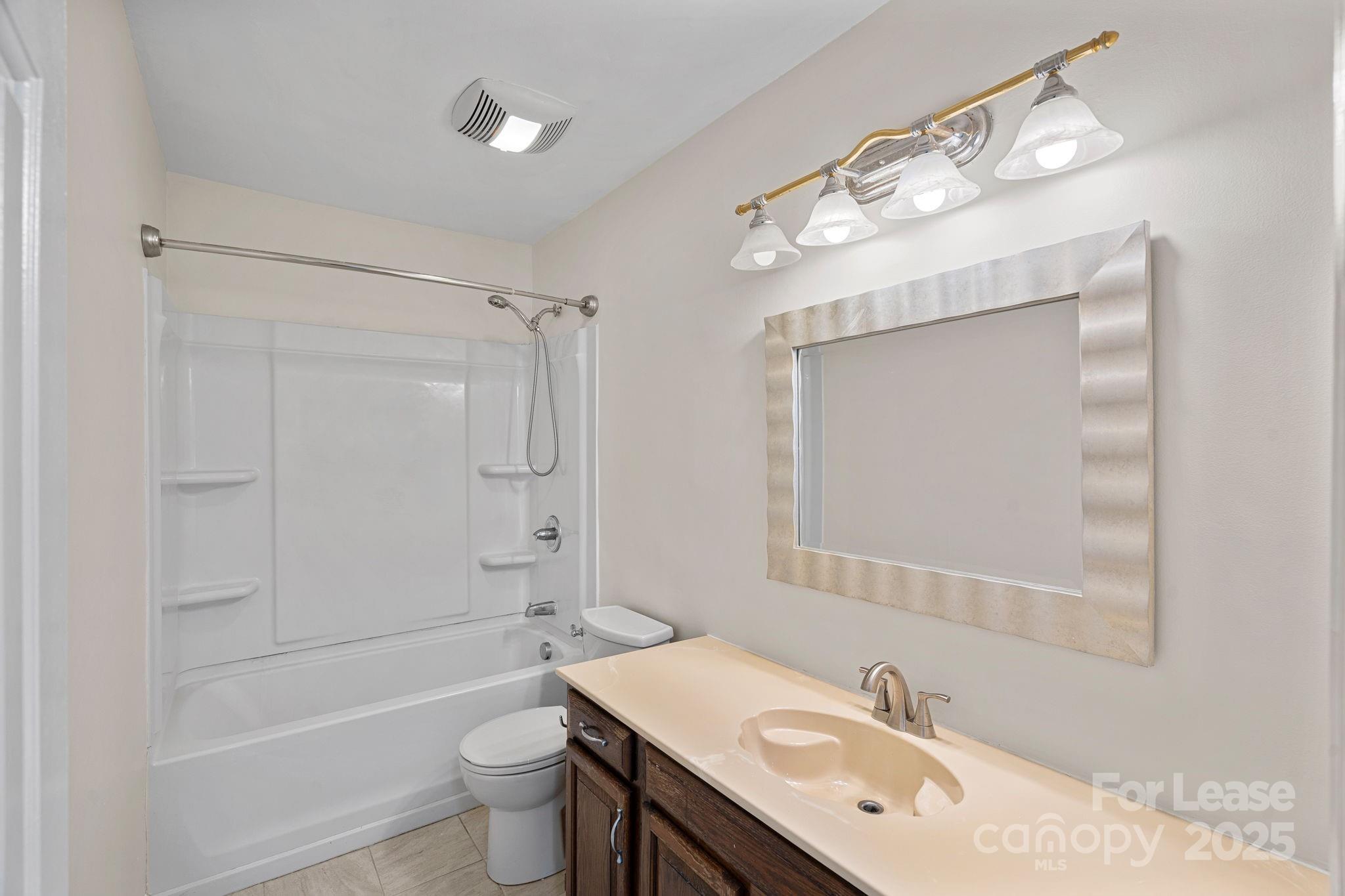 Chestnut - Residential Lease