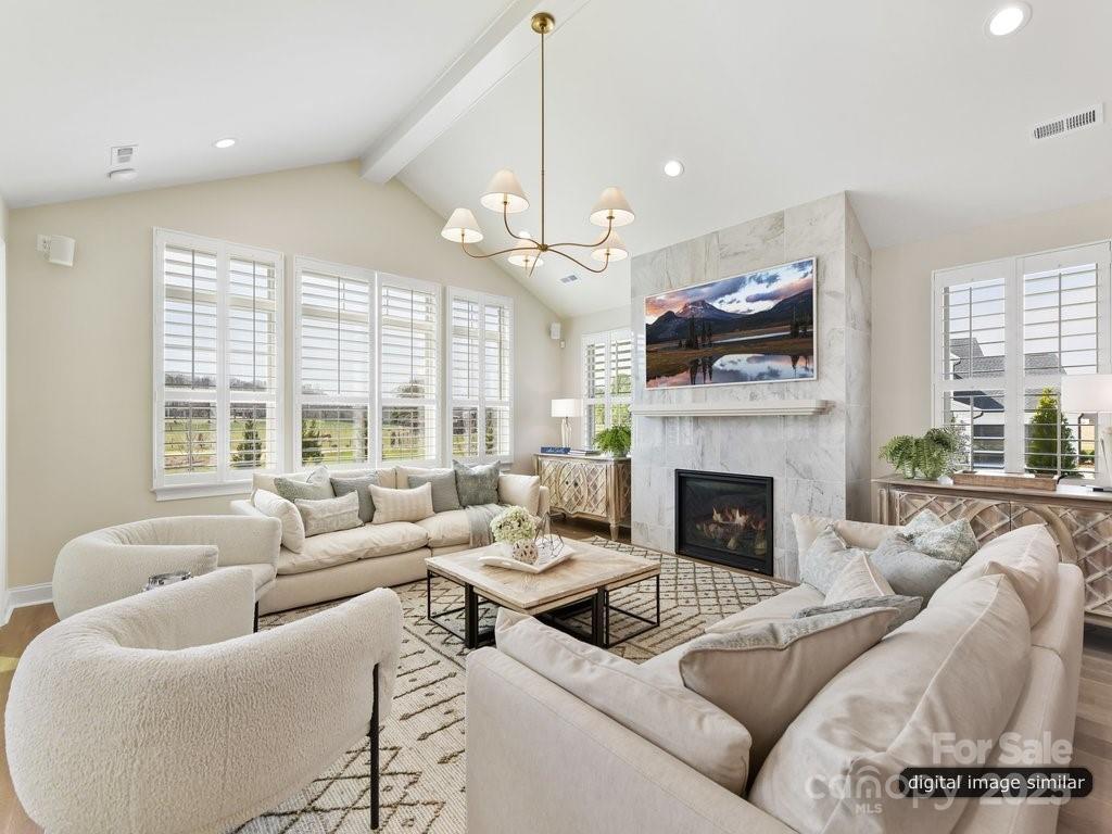 2013 Garden View Lane