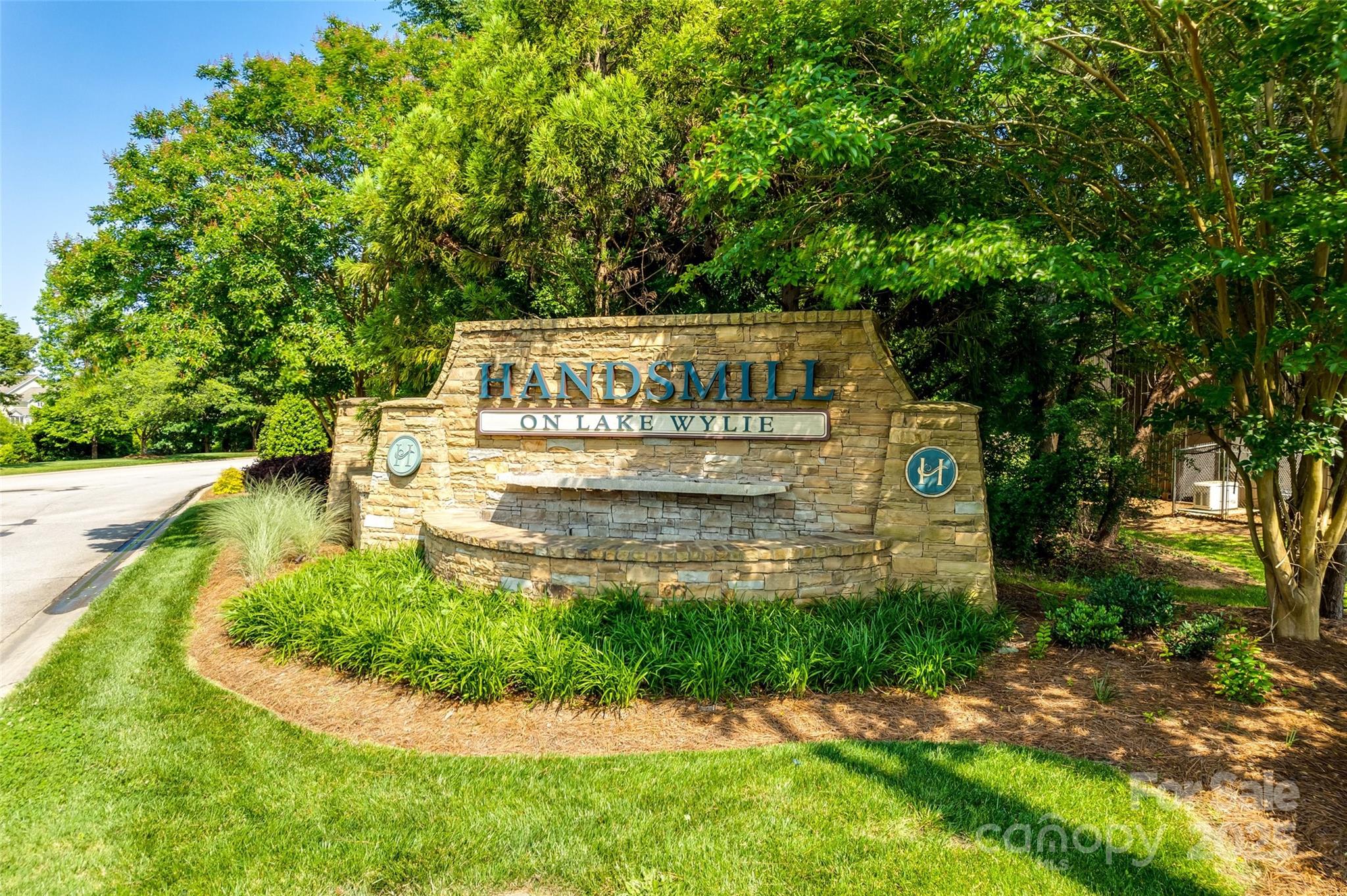 Handsmill on Lake Wylie - Residential