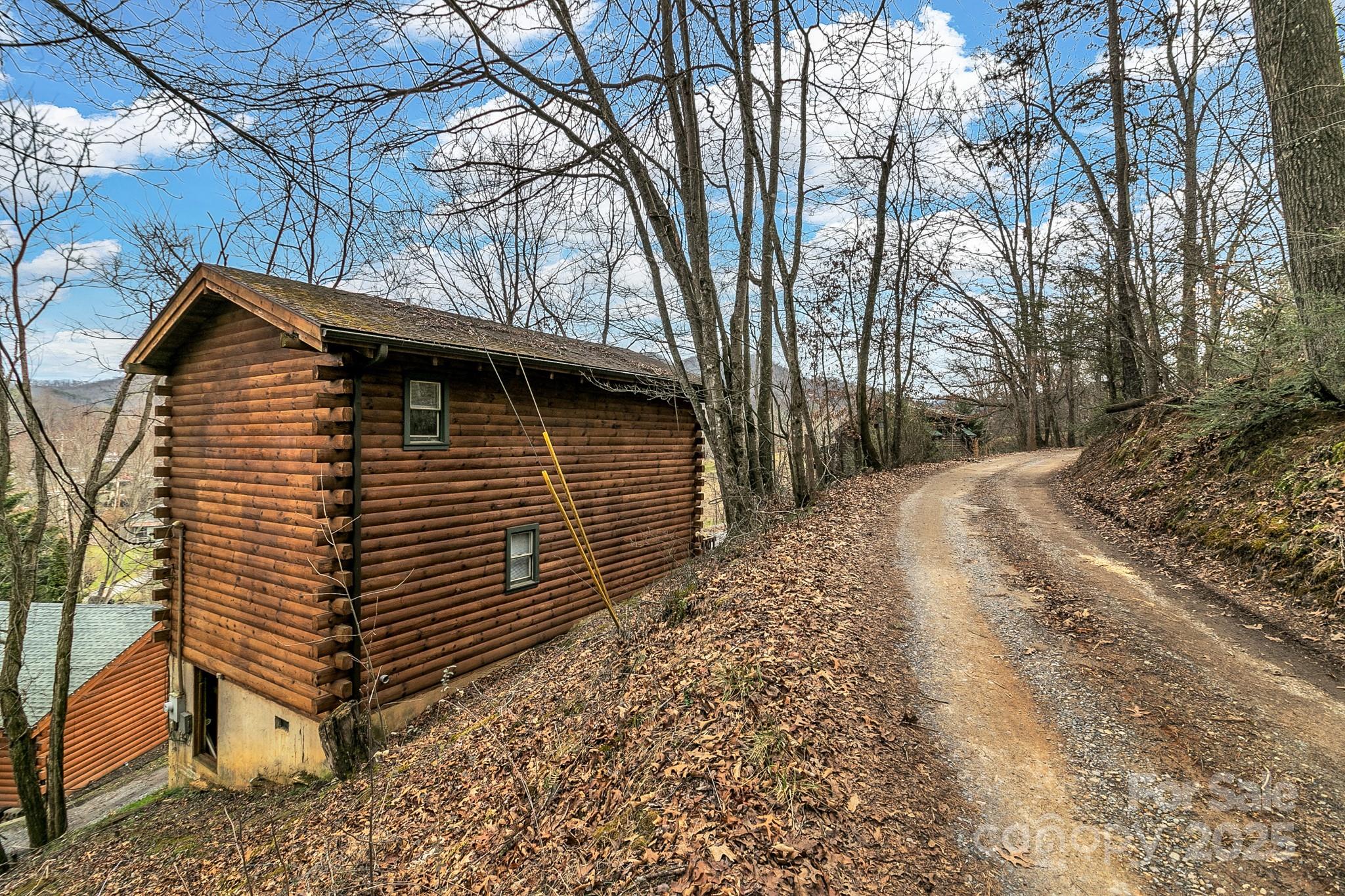 35 Creeds Cove Lane