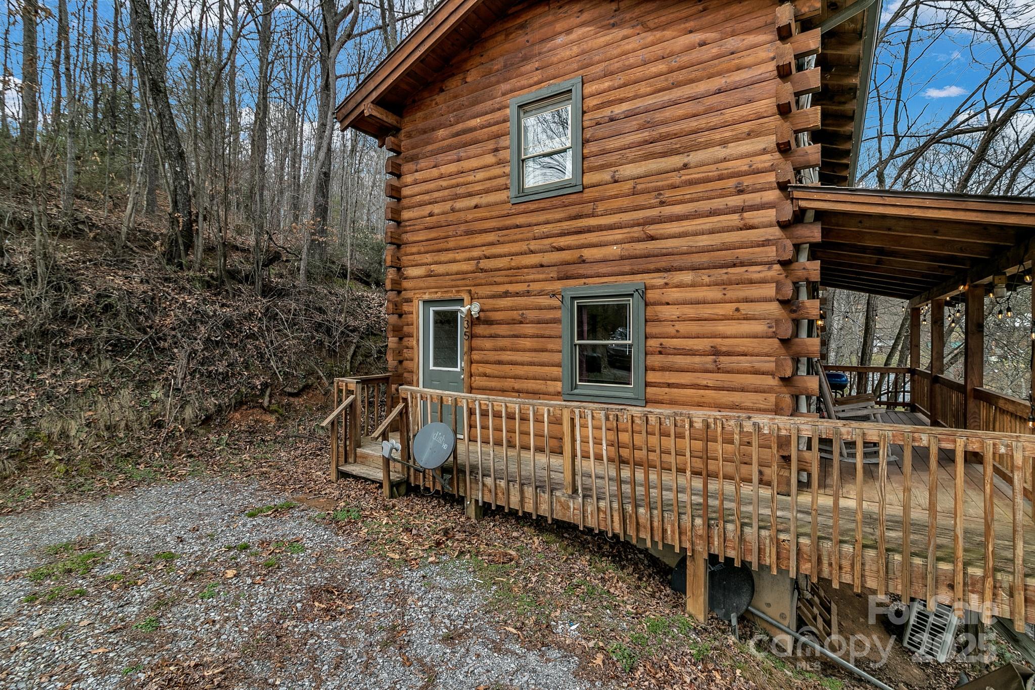 35 Creeds Cove Lane