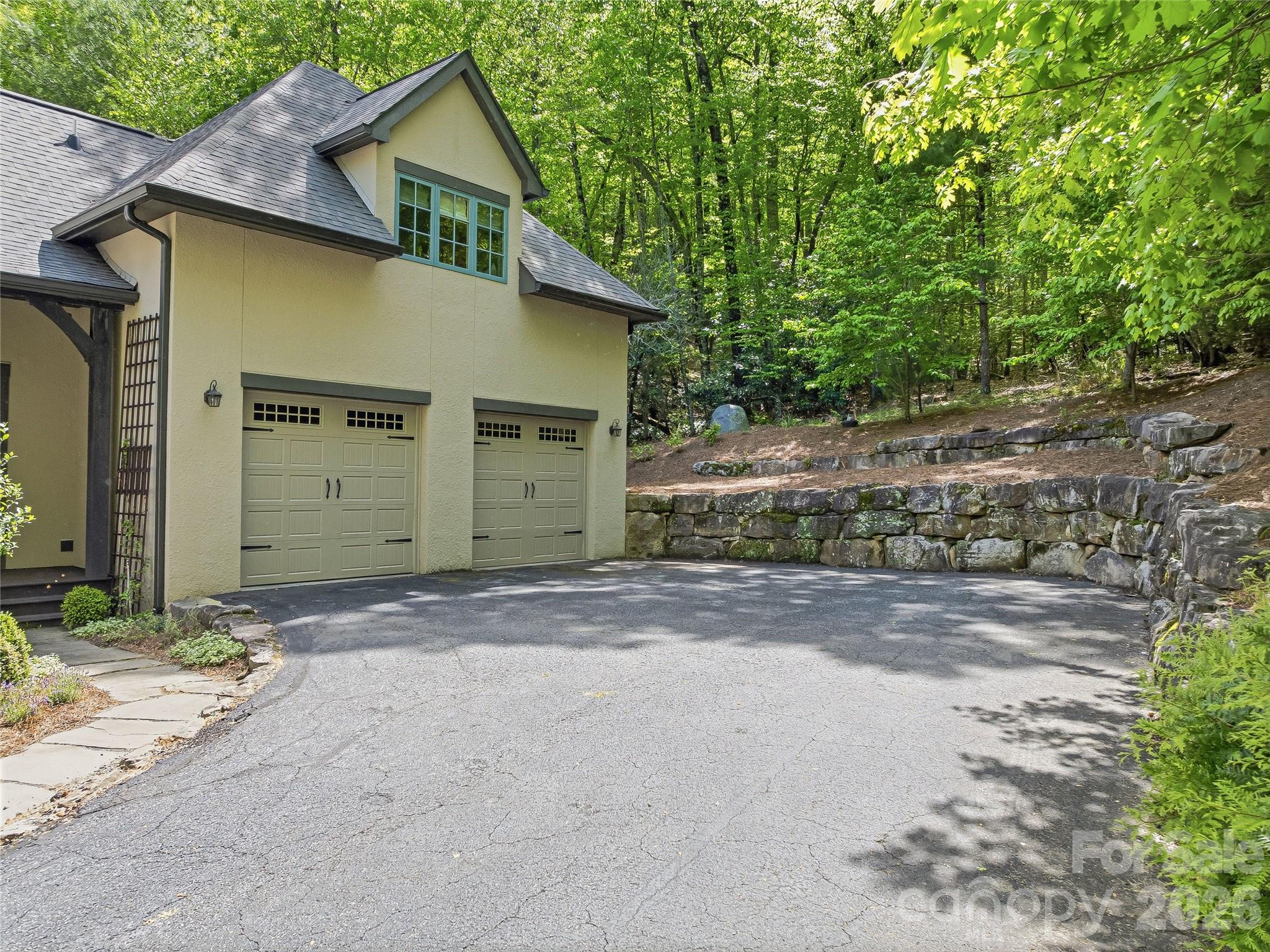Avery Park - Residential