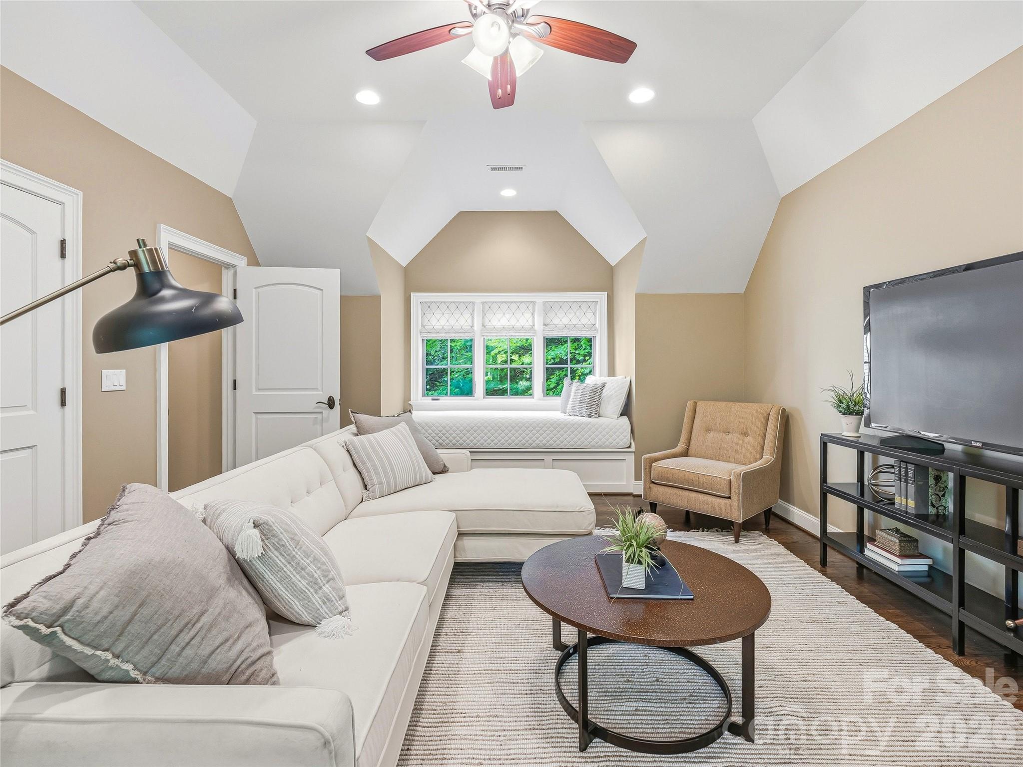 Avery Park - Residential