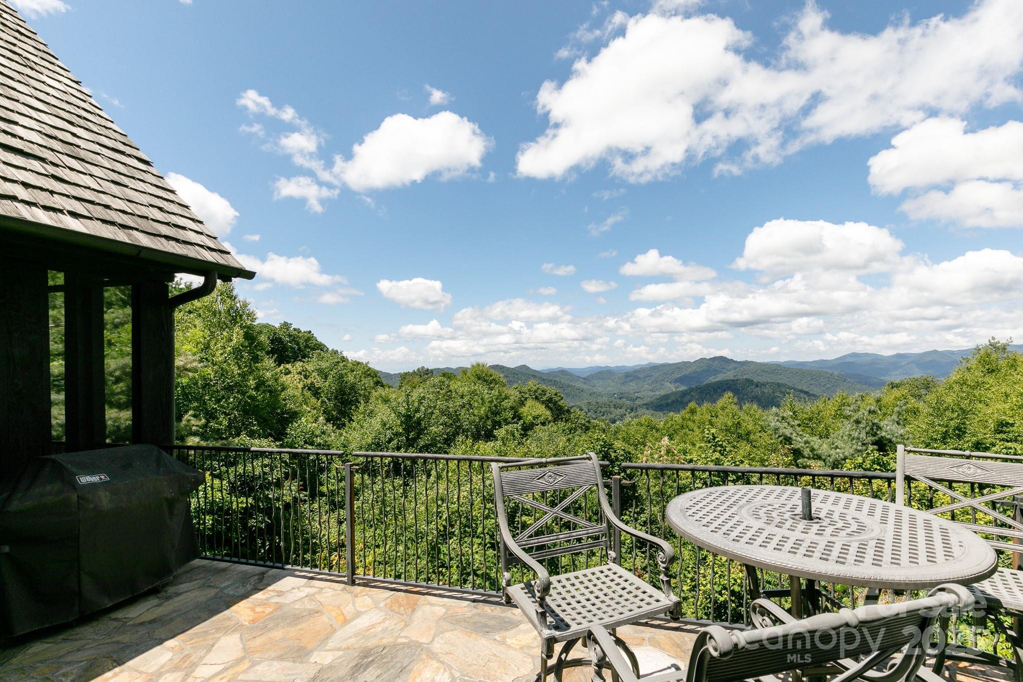 105 Rocky Knob Road