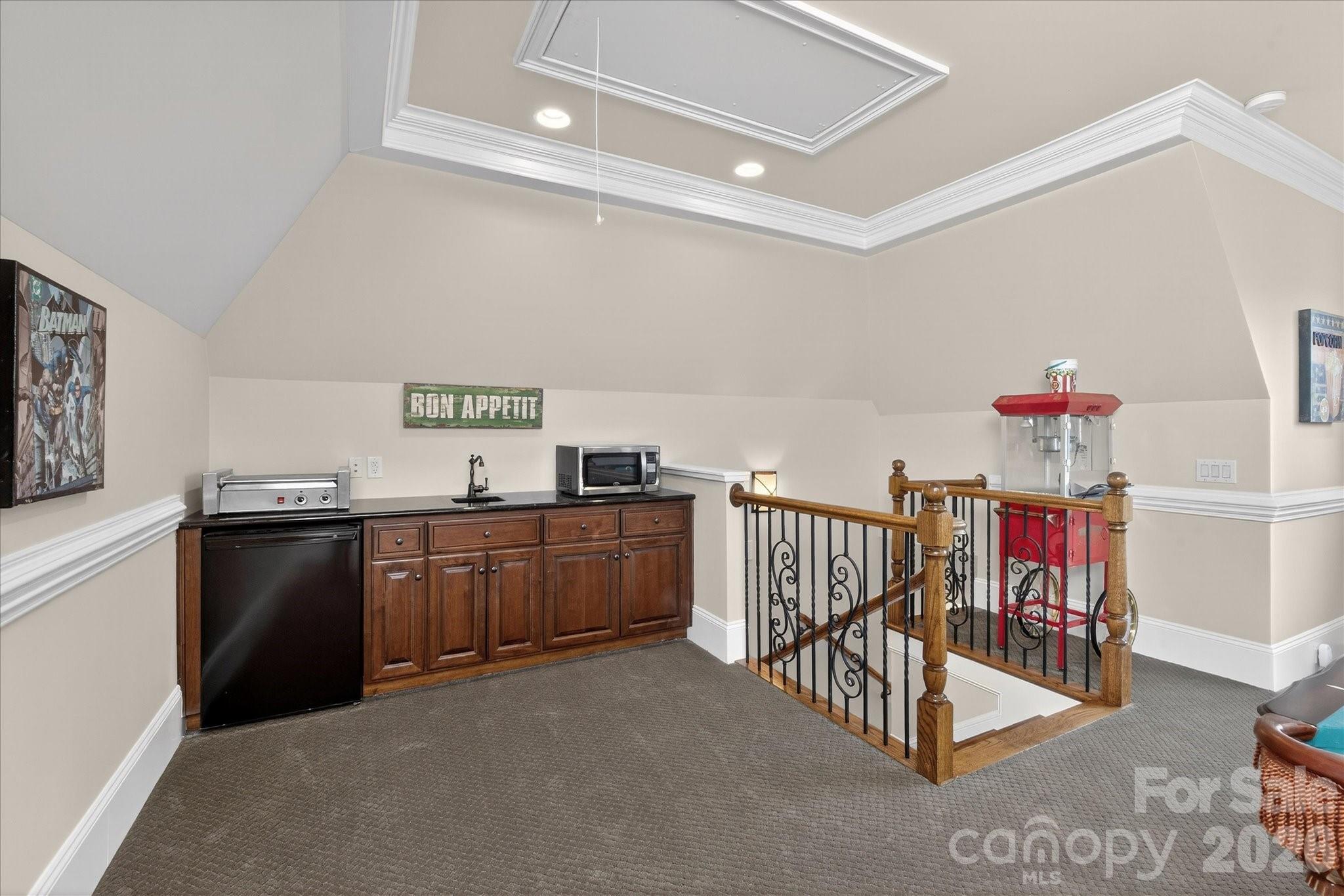 Chatelaine - Residential