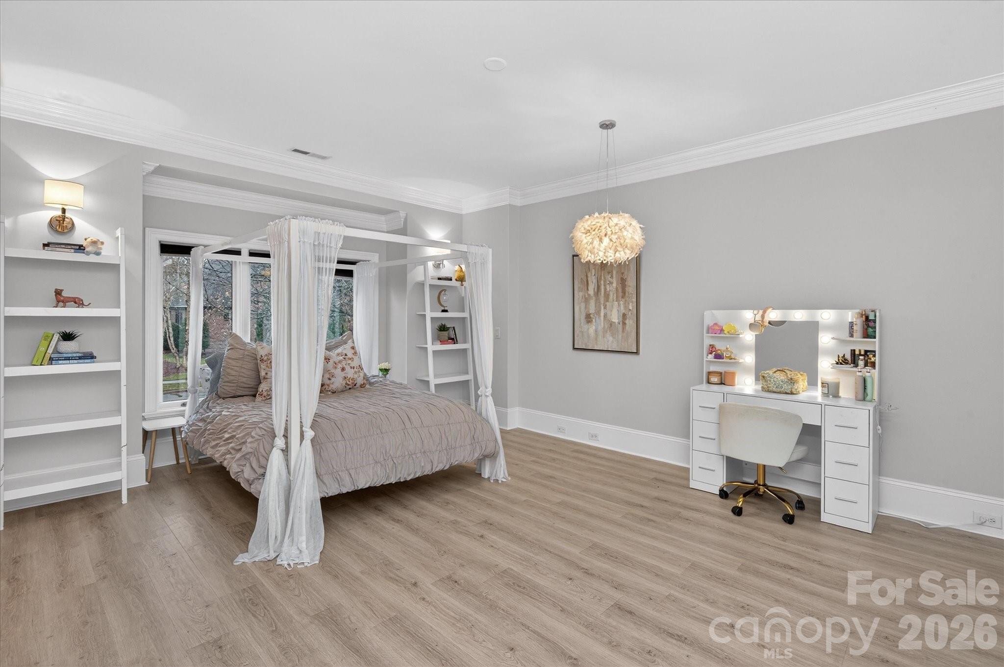 Chatelaine - Residential