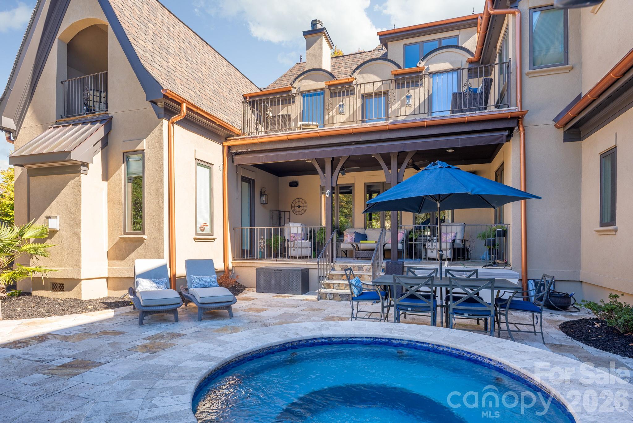 Chatelaine - Residential