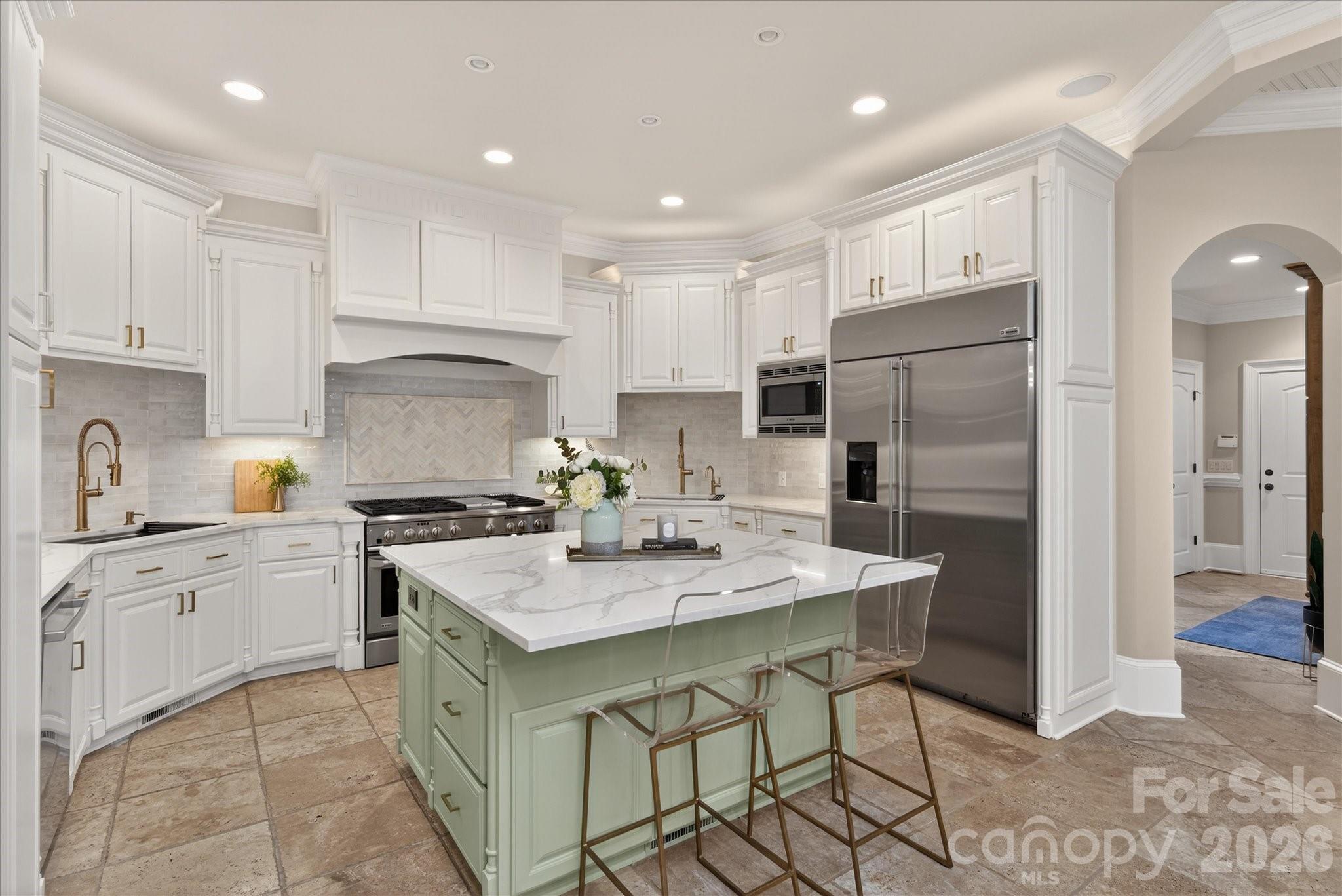 Chatelaine - Residential