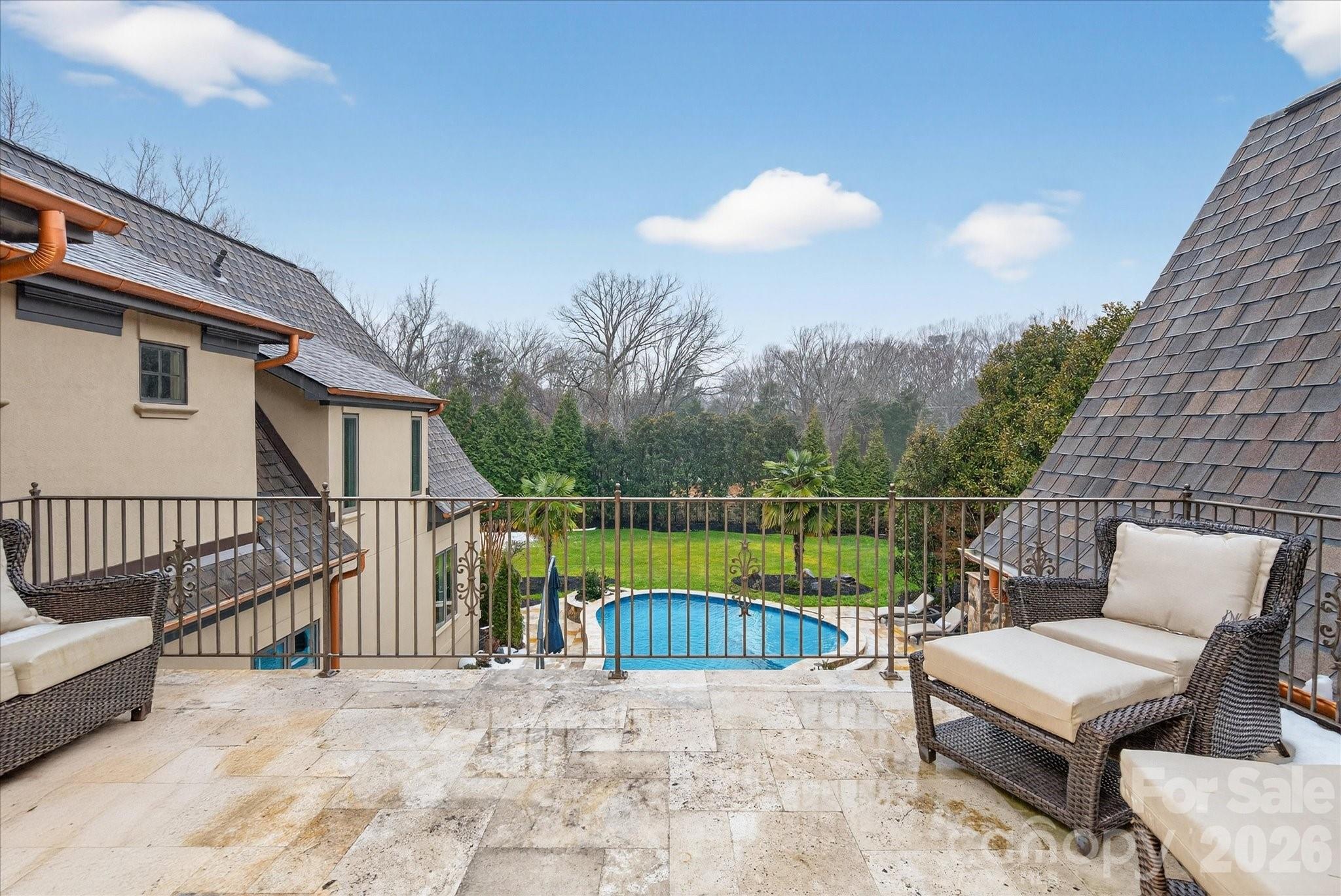 Chatelaine - Residential