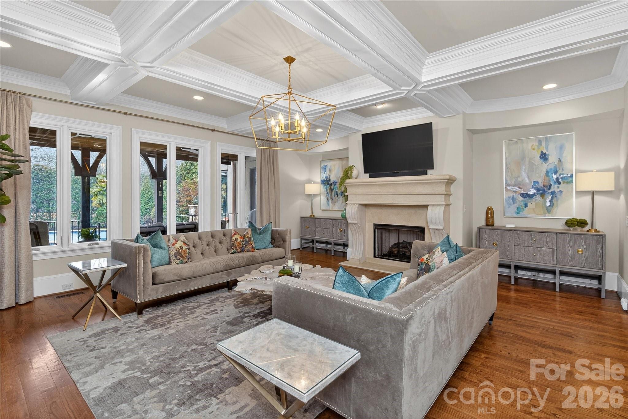 Chatelaine - Residential