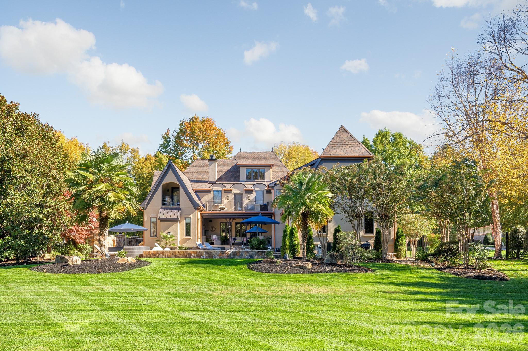 Chatelaine - Residential