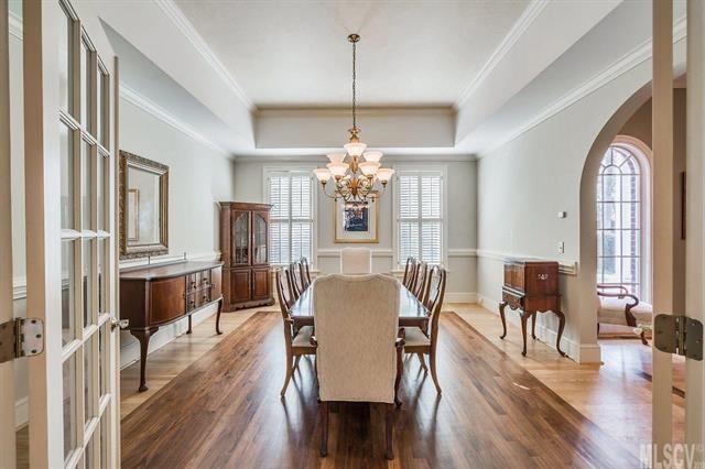 Lakegrove - Residential