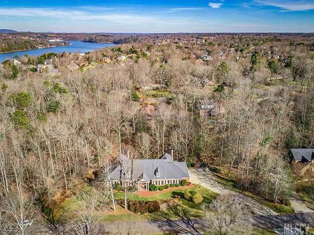 Lakegrove - Residential