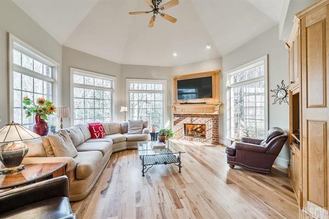 Lakegrove - Residential