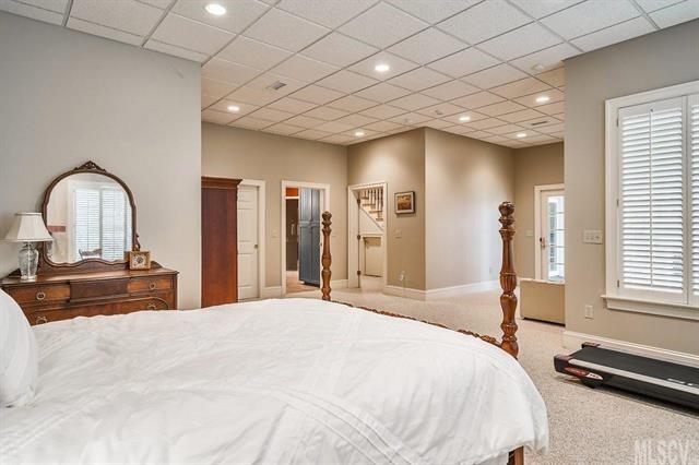 Lakegrove - Residential