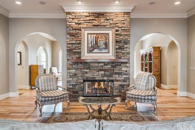 Lakegrove - Residential