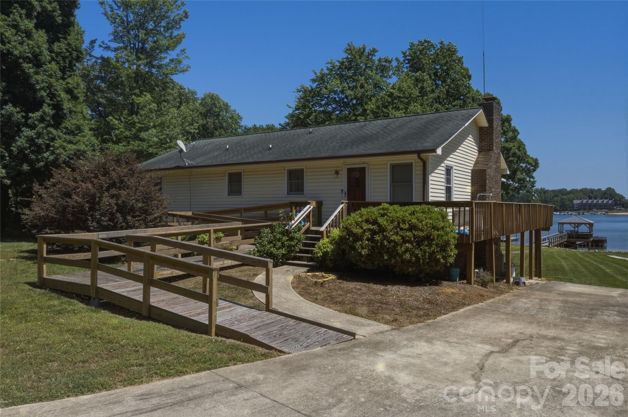 8226 Normandy Road