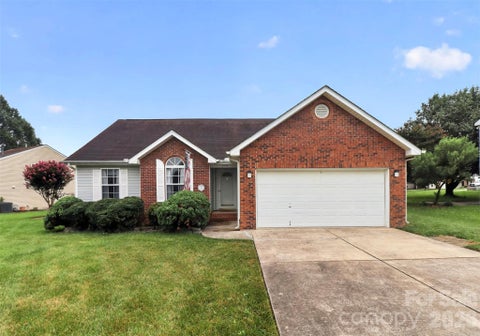 Photo of 4619 Winterberry Lane, Monroe, NC 28110 (MLS # 4409983)