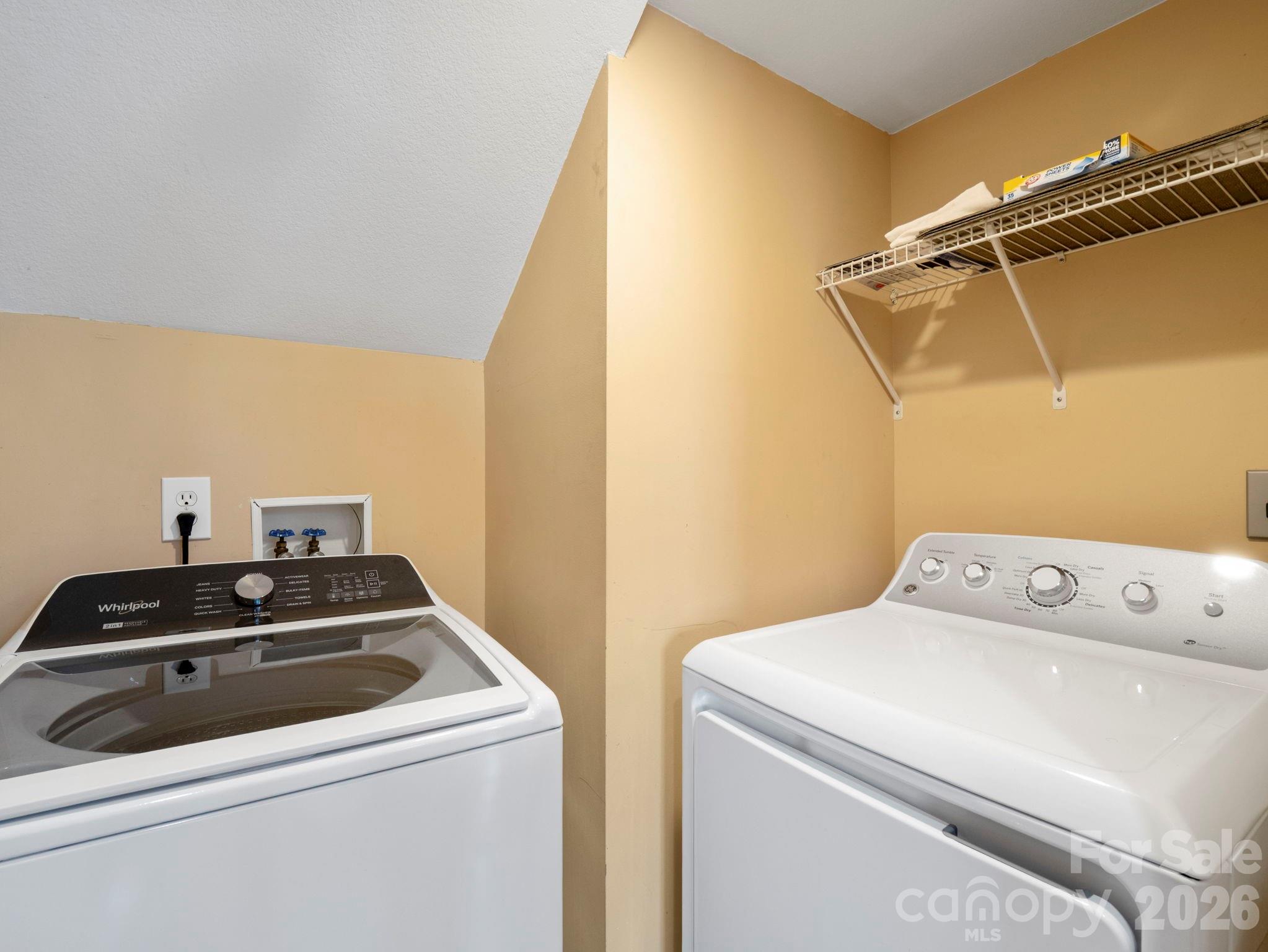 Rumbling Bald on Lake Lure - Residential