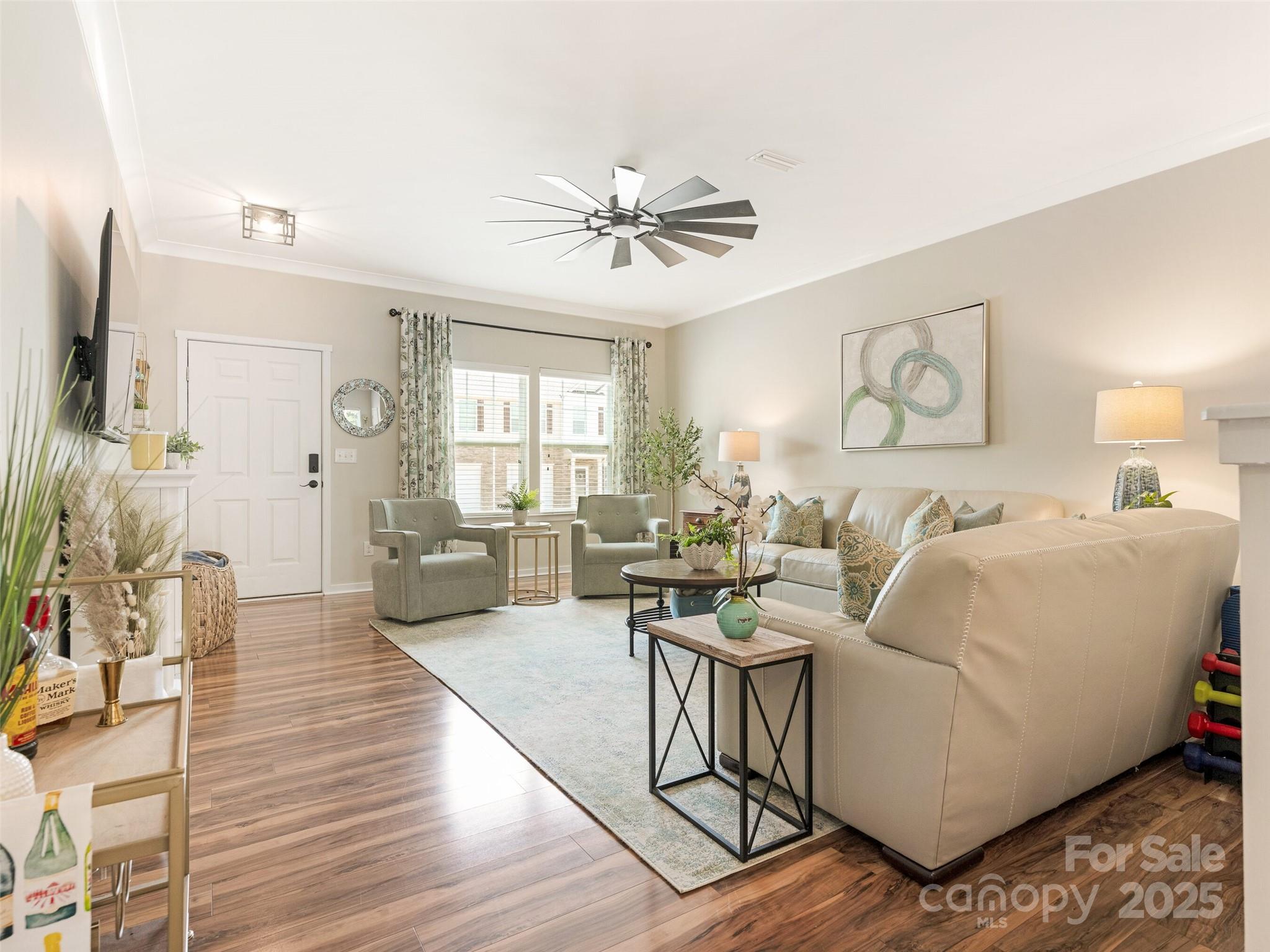 342 Battery Circle