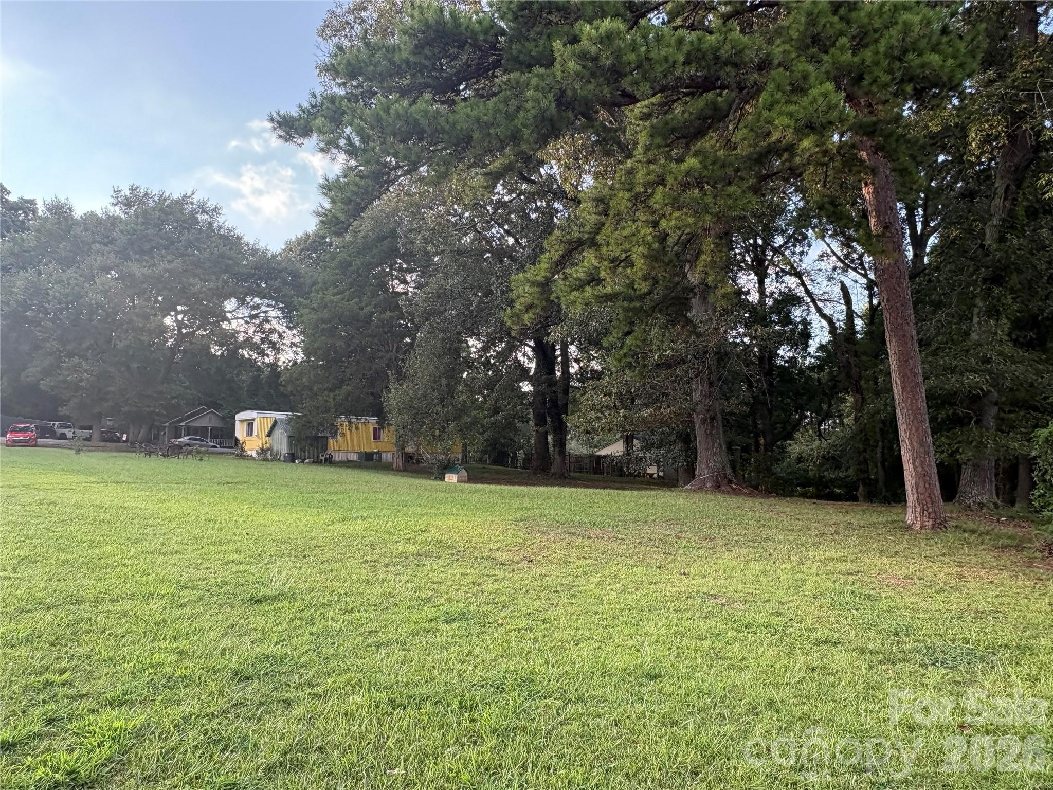 875 Hilldale Drive
