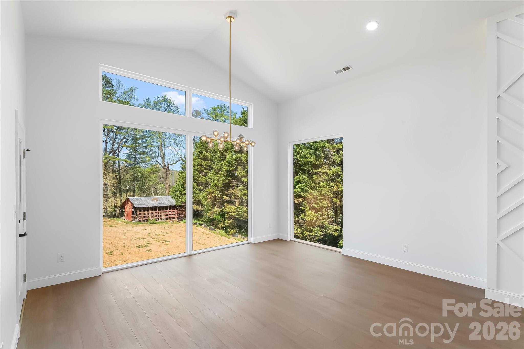 SIDES ESTATE - Residential