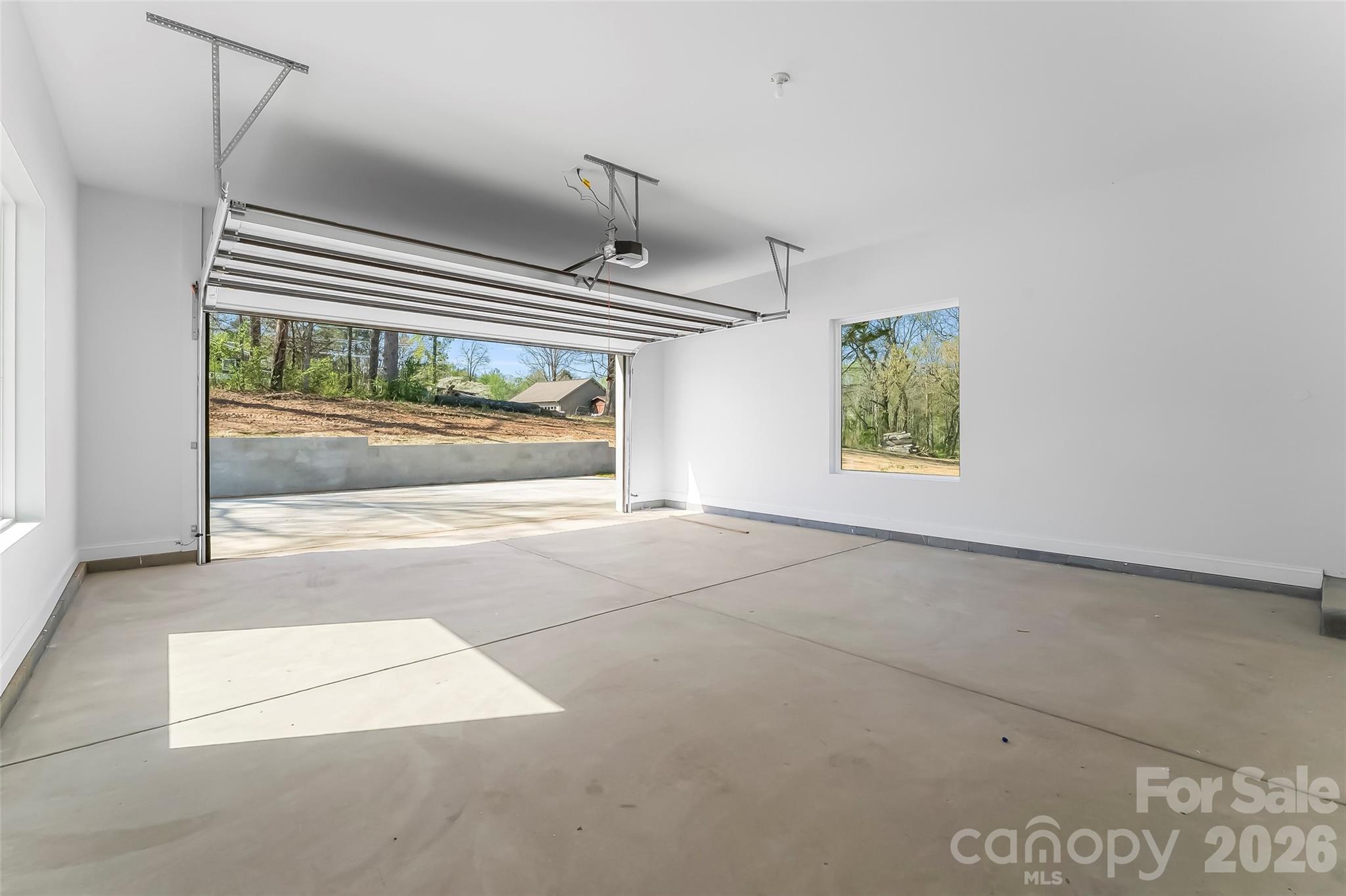 SIDES ESTATE - Residential