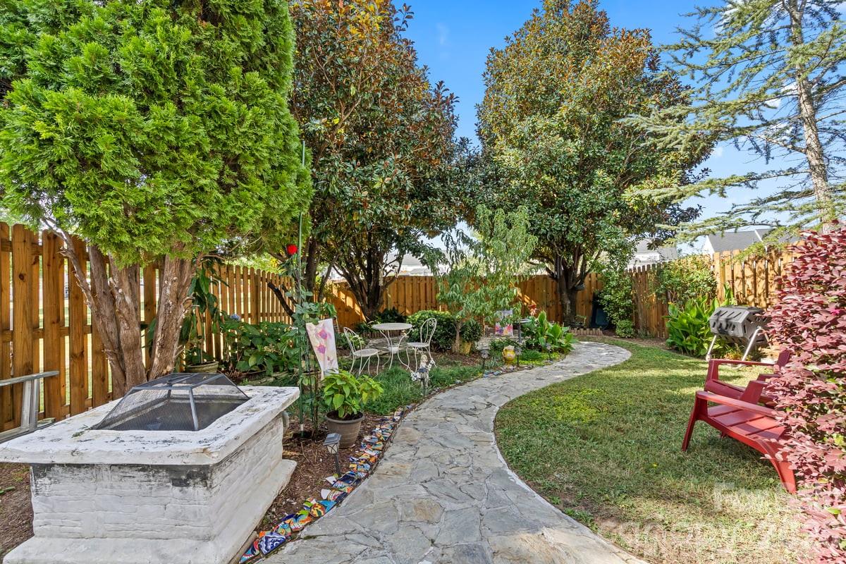 Holly Park - Residential