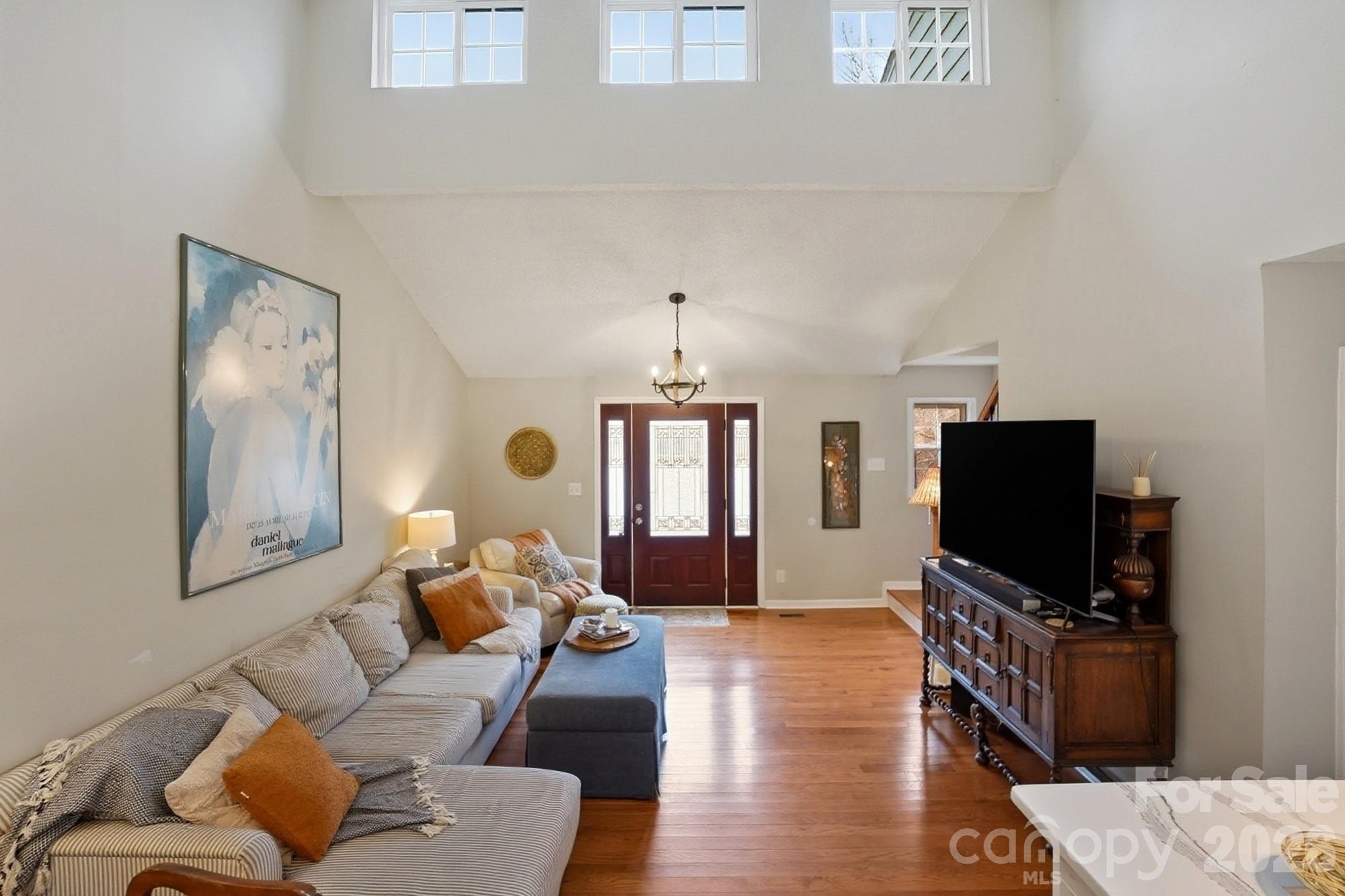 Falconbridge - Residential