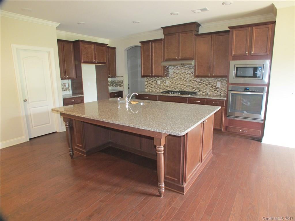 Olde Blakeney - Residential Lease