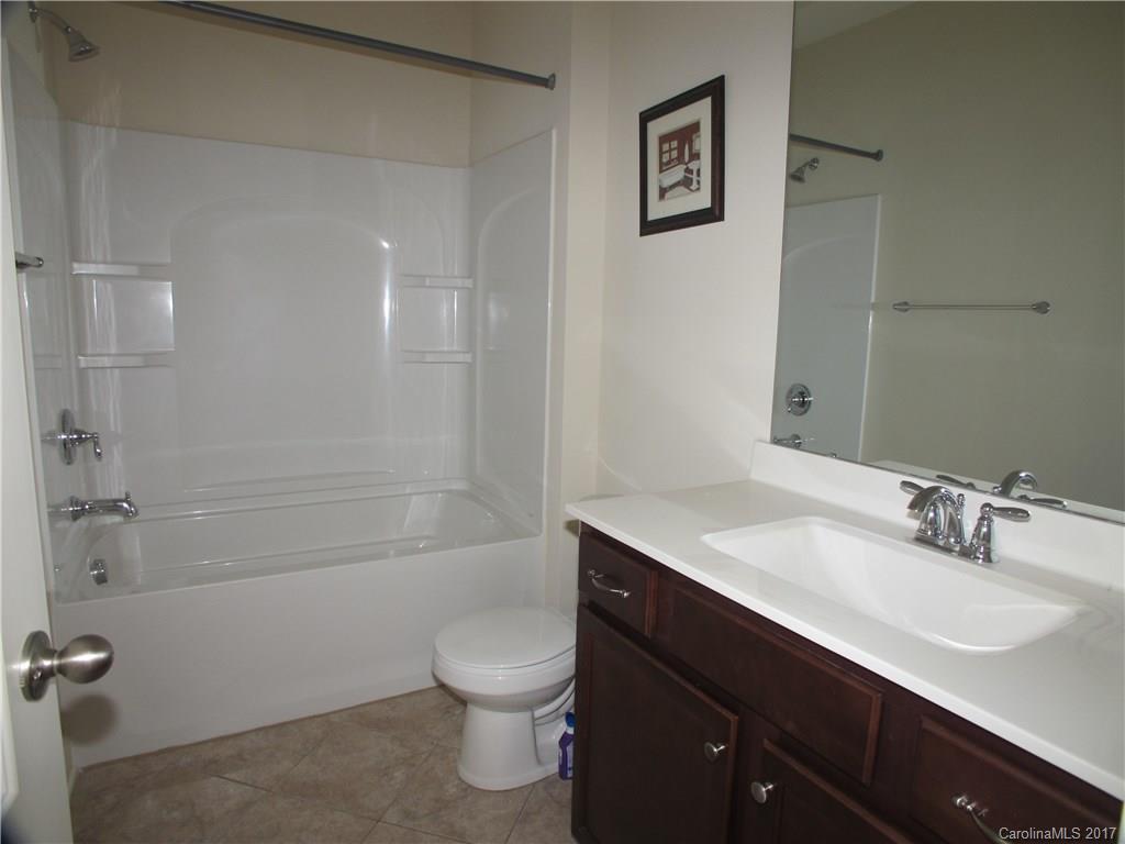 Olde Blakeney - Residential Lease