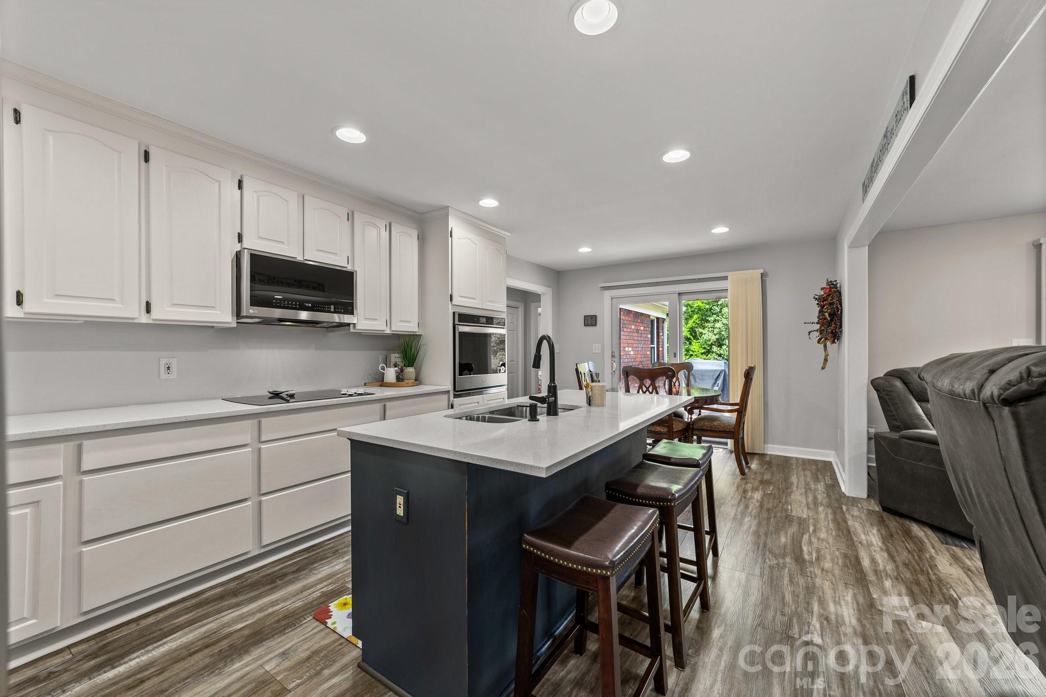 127 Fisher Farm Court