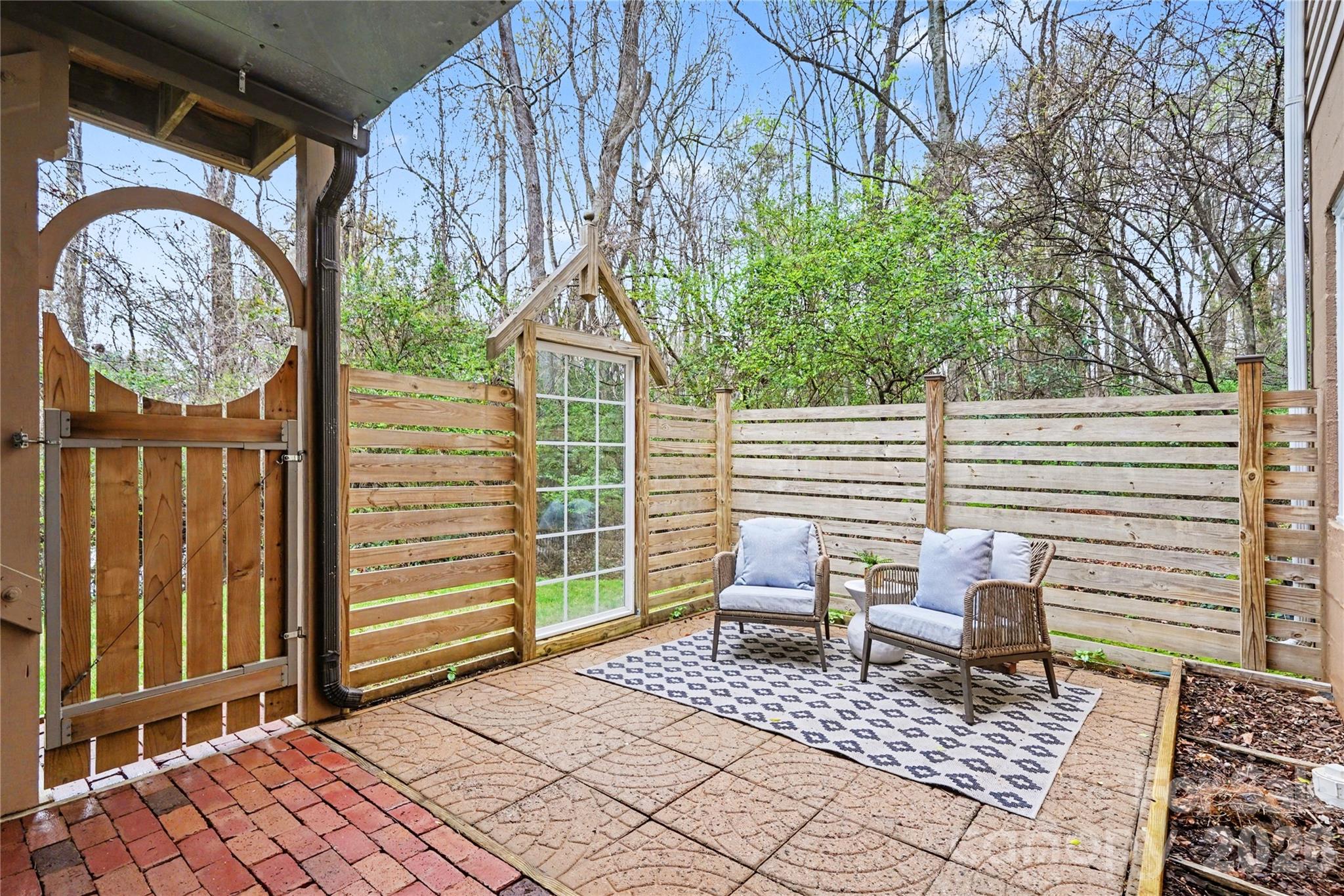 Sherwood Forest - Residential