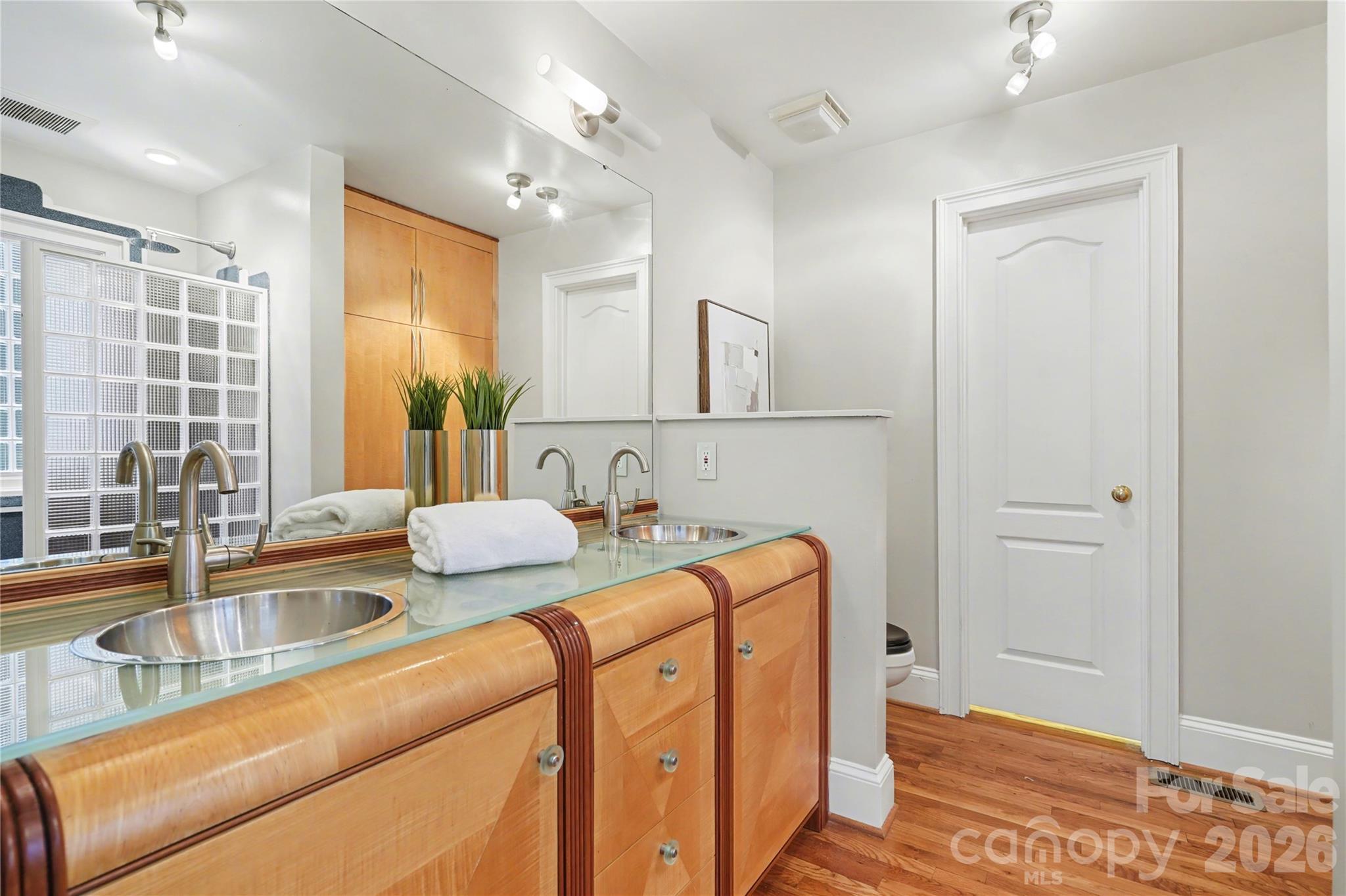 Sherwood Forest - Residential