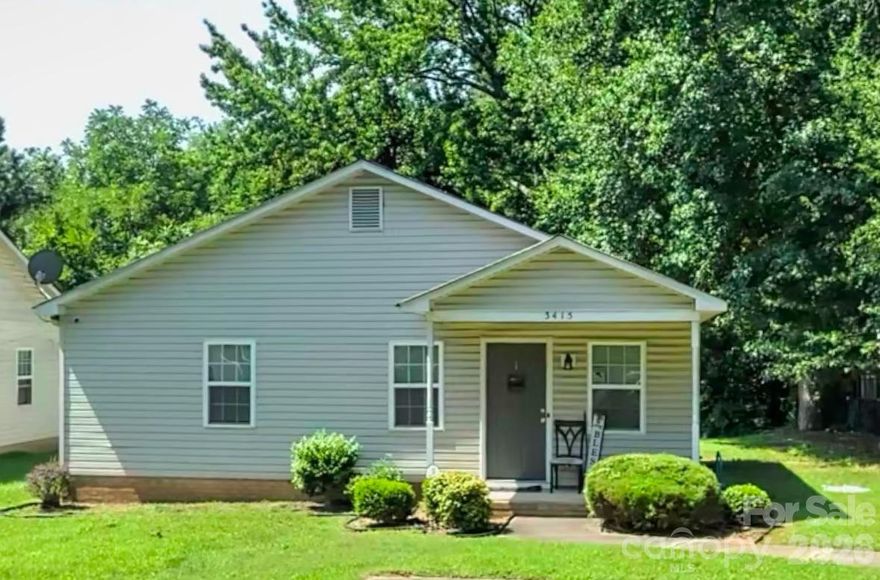 Welcome to this updated ranch home offering the perfect blend of comfort and convenience. Featuring 3 bedrooms and 2 bathrooms, this home sits on a generous quarter-acre lot with plenty of outdoor space to enjoy. Inside, you’ll find laminate flooring throughout and a modern kitchen, complete with granite countertops, tile backsplash, and ample countertop space.

Enjoy easy and quick access to Uptown along with connections to major highways, making commuting and entertainment incredibly convenient. Whether you’re relaxing at home or on the go, this move-in-ready gem is a great fit!