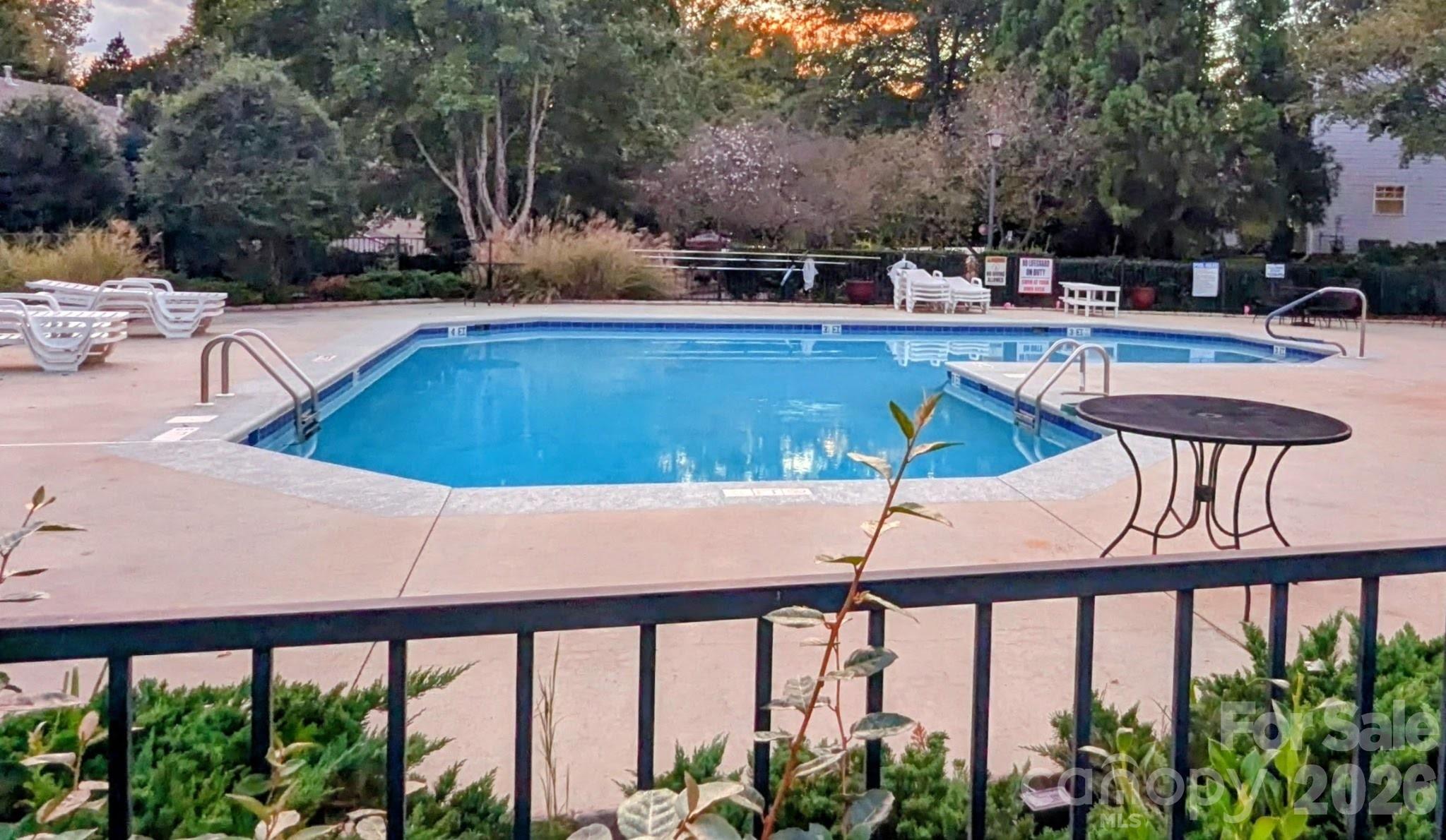 The Townes At River Crossing - Residential