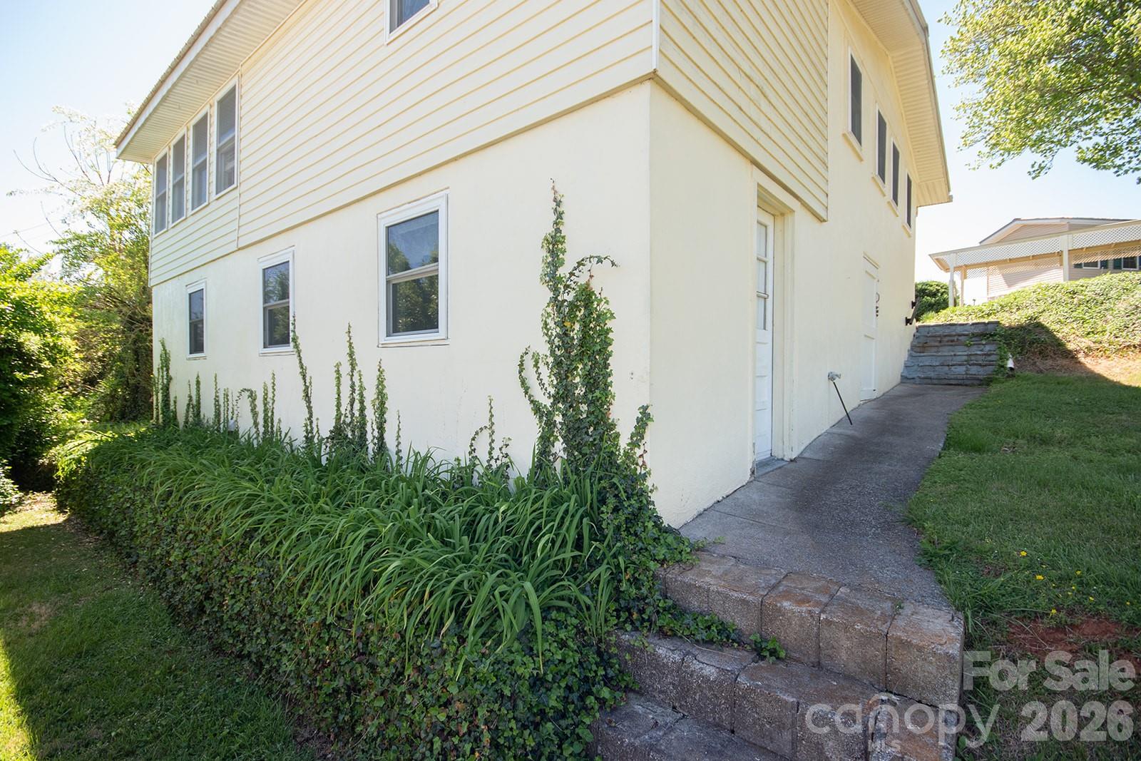 Pine Hills - Residential