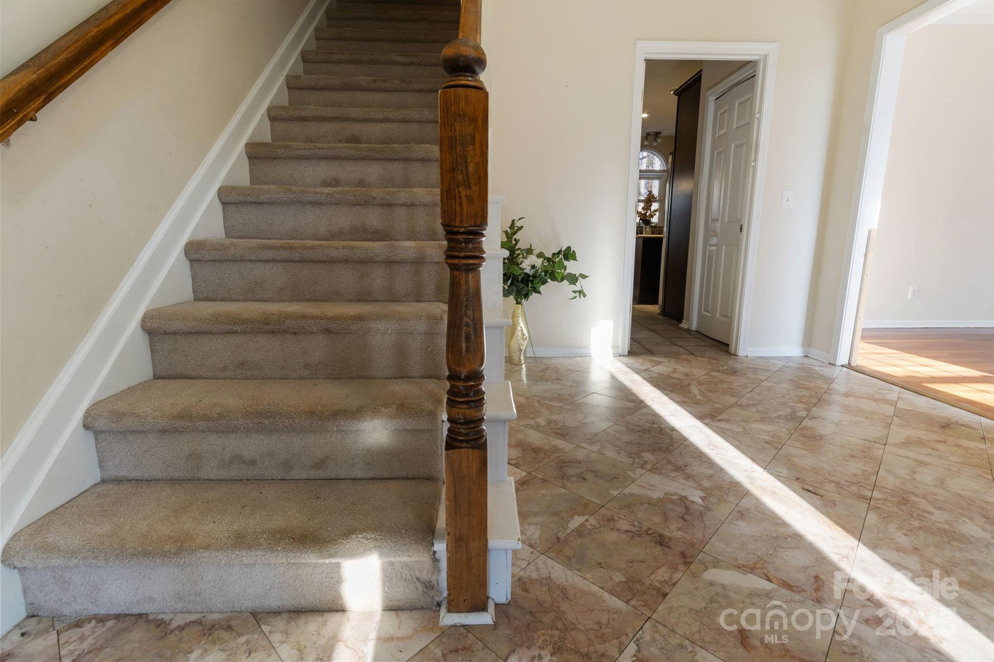 4806 Hickory Glen Drive