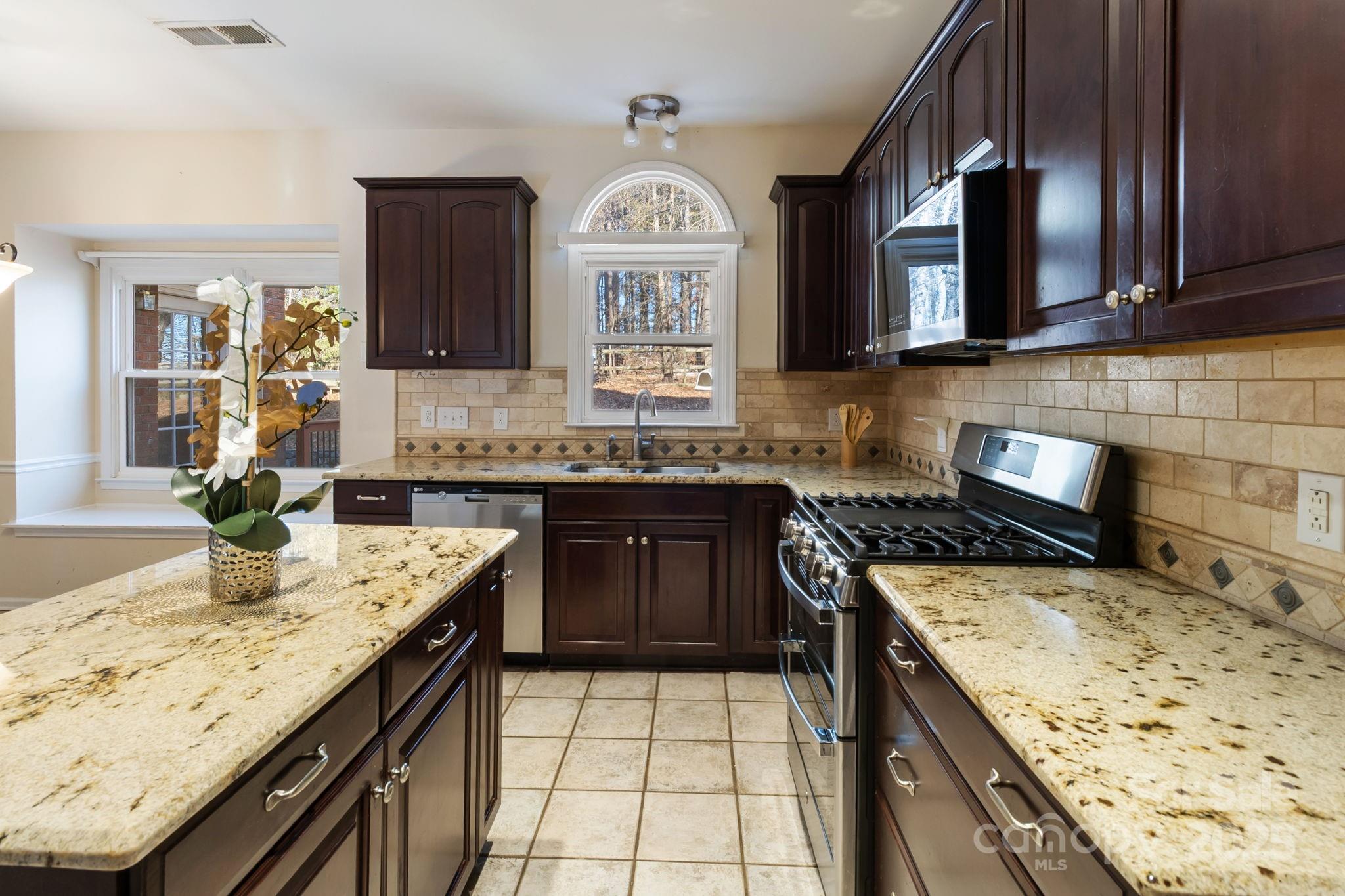 Matthews Plantation - Residential