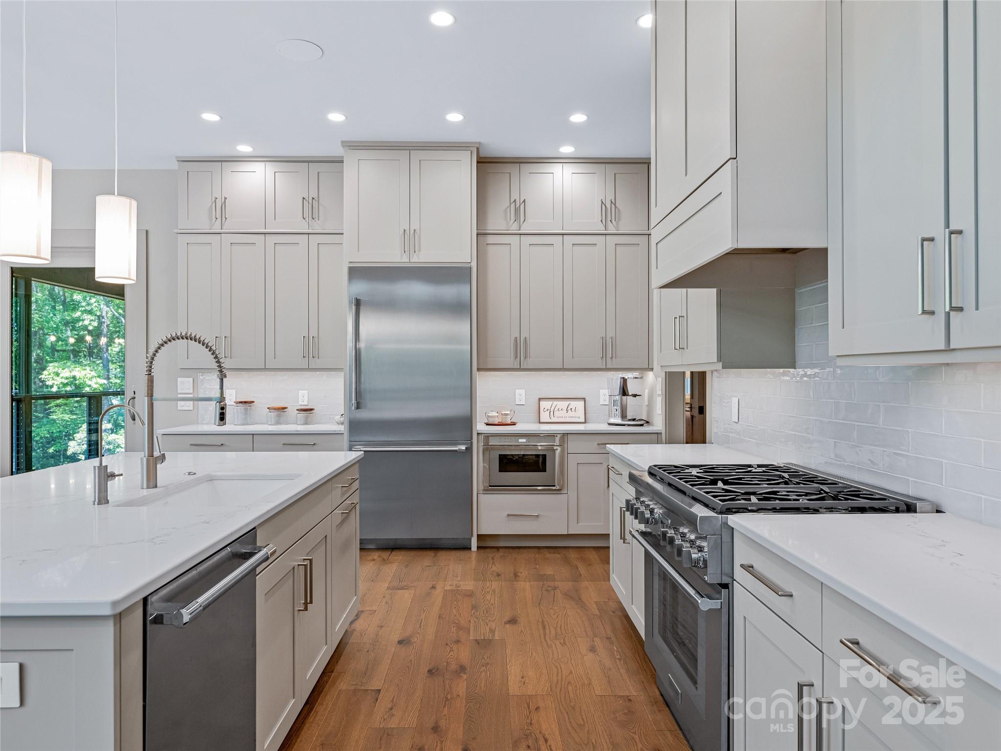 The Cliffs At Walnut Cove - Residential