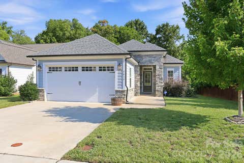 Photo of 2612 Poplar Cove Drive NW, Concord, NC 28027 (MLS # 4401106)