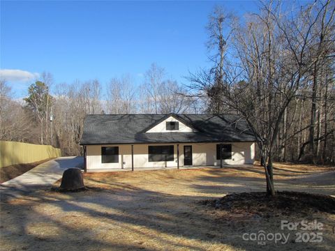 A home in Clover